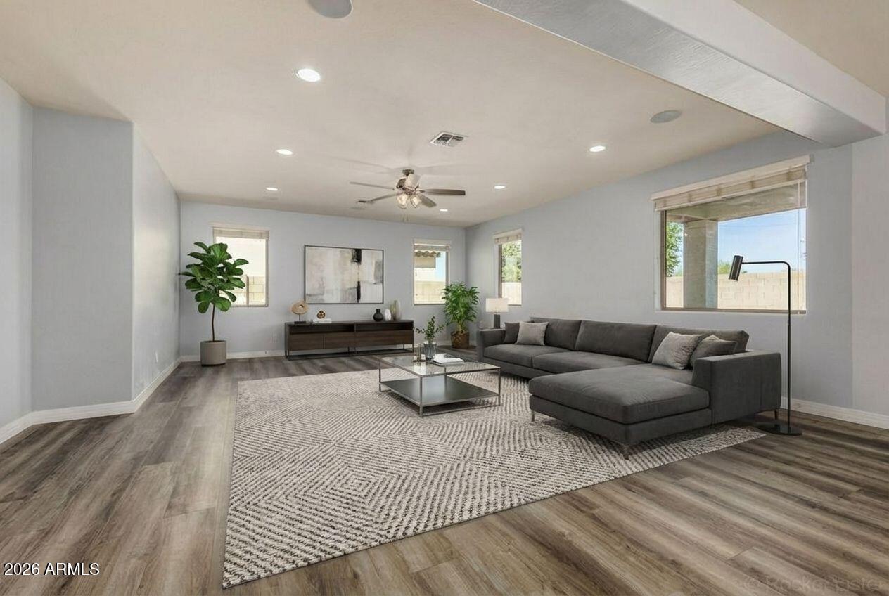 41635 N CALLE DEL SOL --