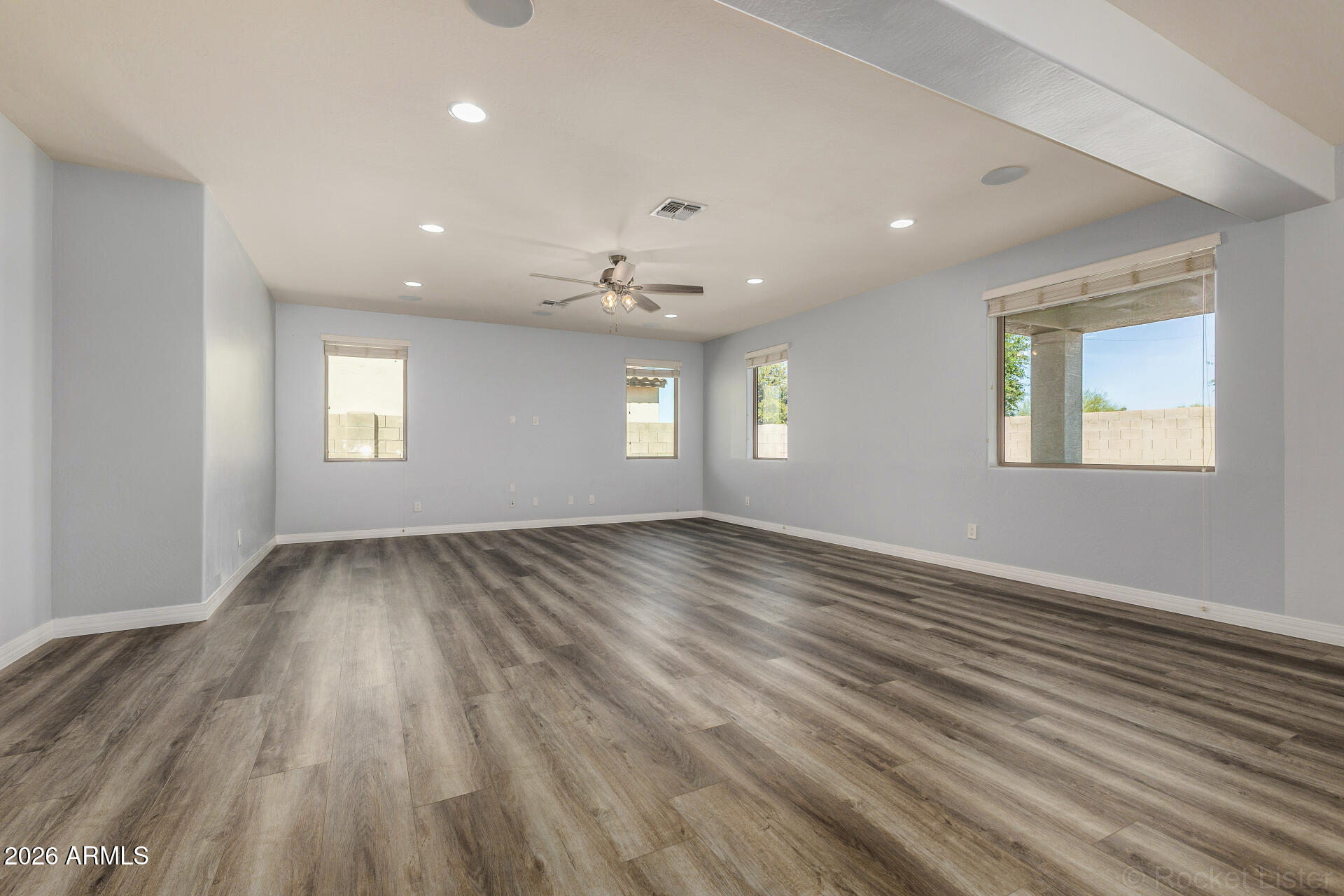 41635 N CALLE DEL SOL --