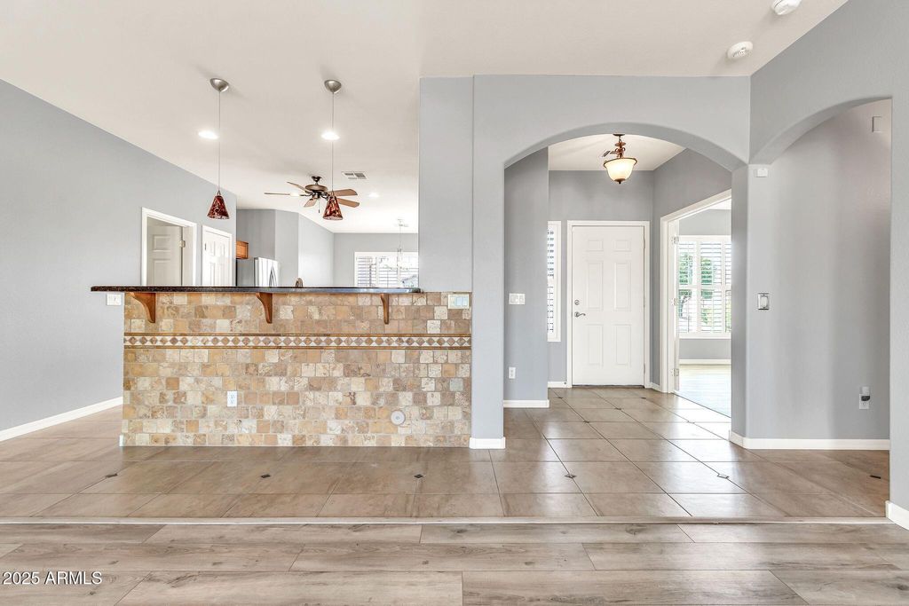 Photo of 3730 E Colonial Drive E, Chandler, AZ 85249 (MLS # 6912215)