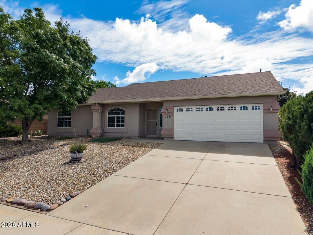7435 E SCENIC Way