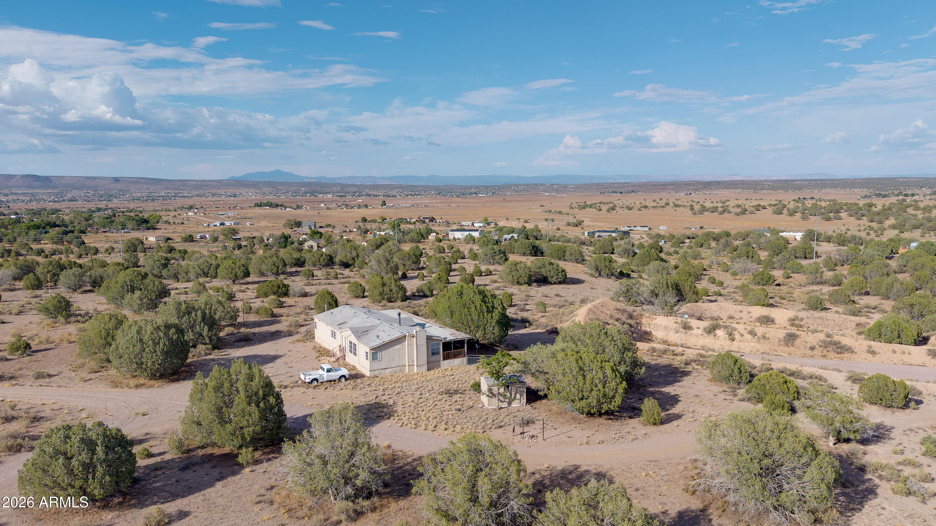 2450 W GUNSITE Road