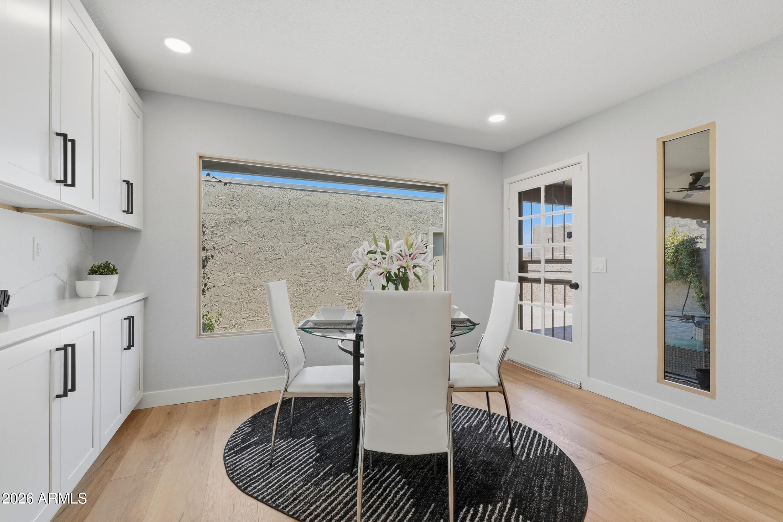 7113 N VIA DE PAESIA --