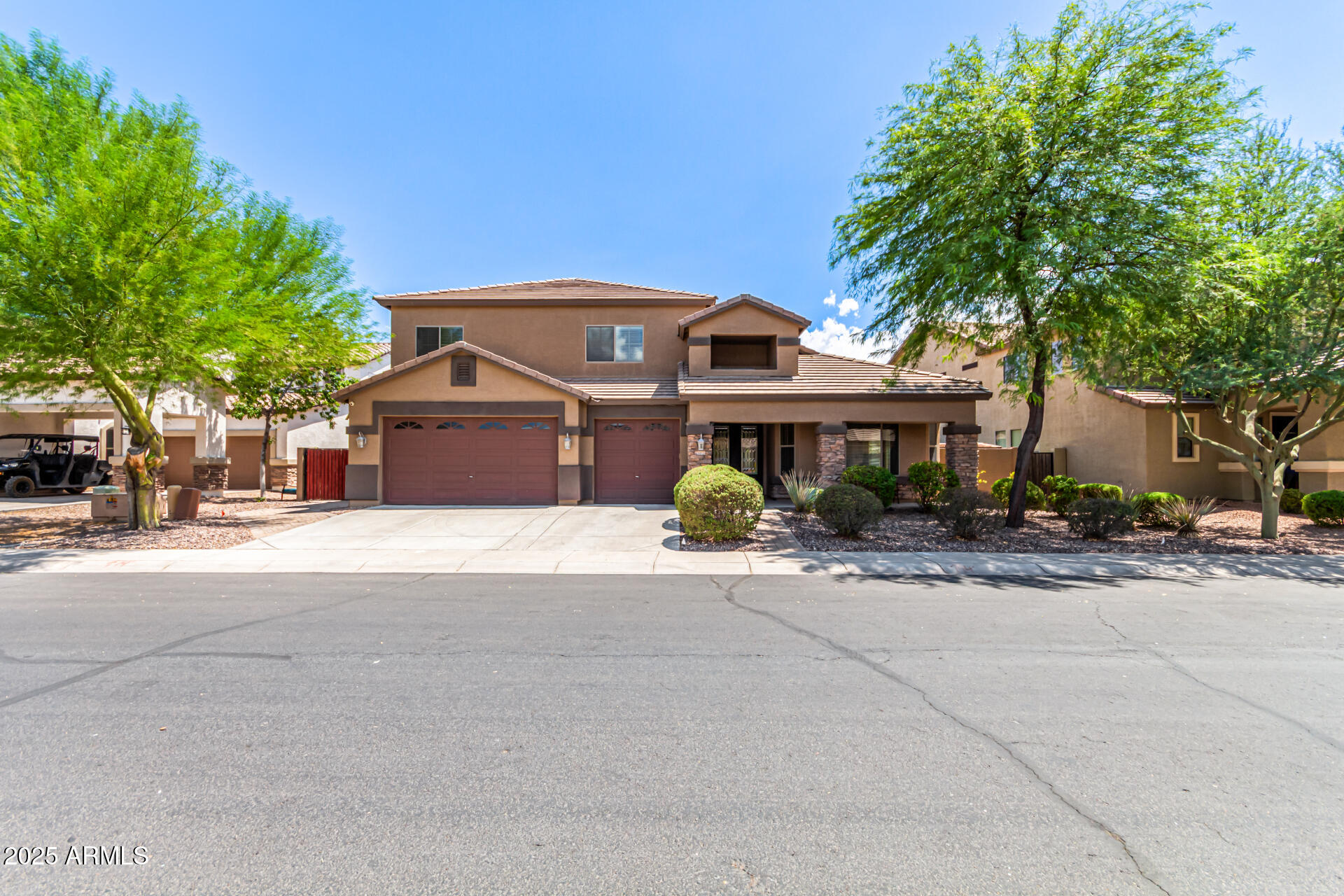 41935 W LUCERA Lane