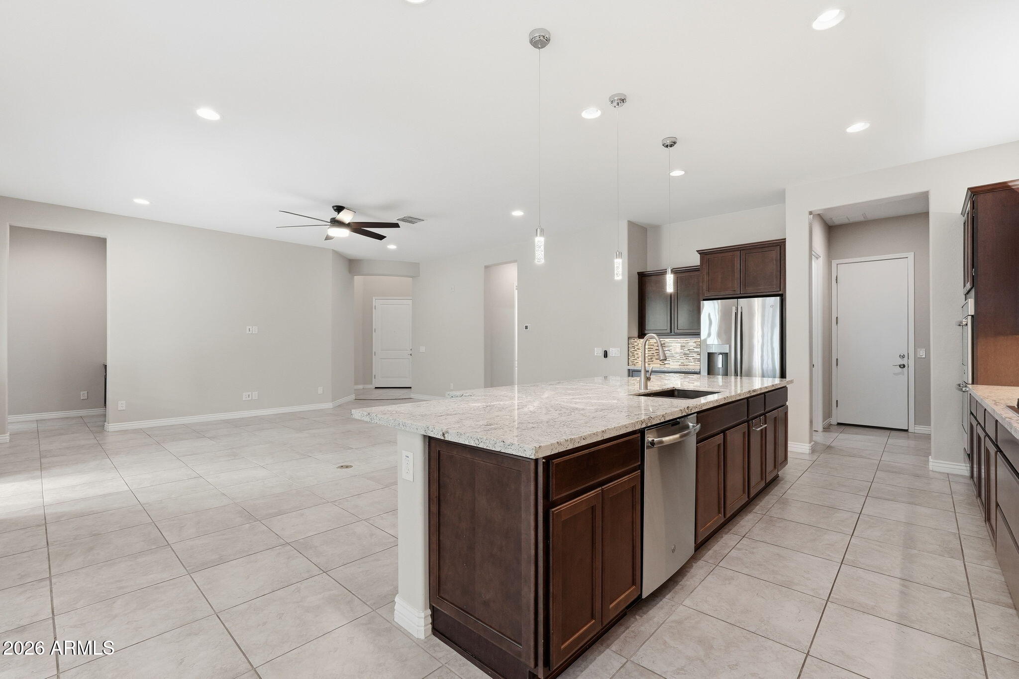 5219 S Wildrose --
