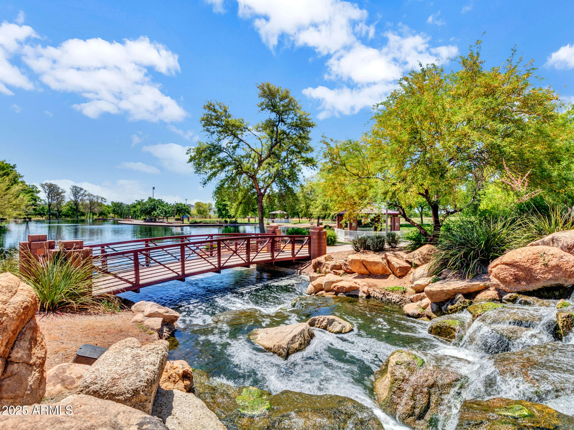 Anthem, Arizona 85086, United States, 4 Bedrooms Bedrooms, ,3 BathroomsBathrooms,Residential,Pending,152462