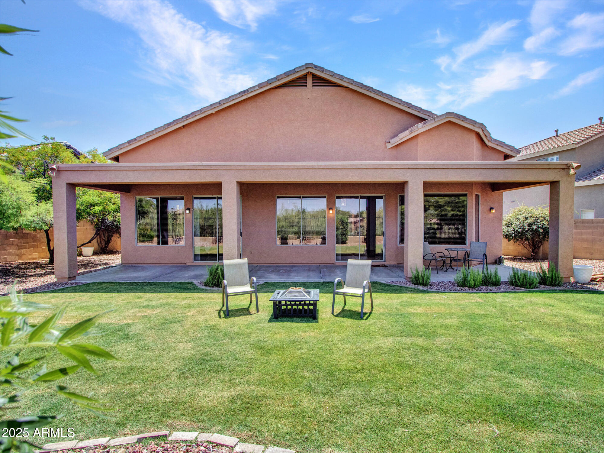 Anthem, Arizona 85086, United States, 4 Bedrooms Bedrooms, ,3 BathroomsBathrooms,Residential,Pending,152462