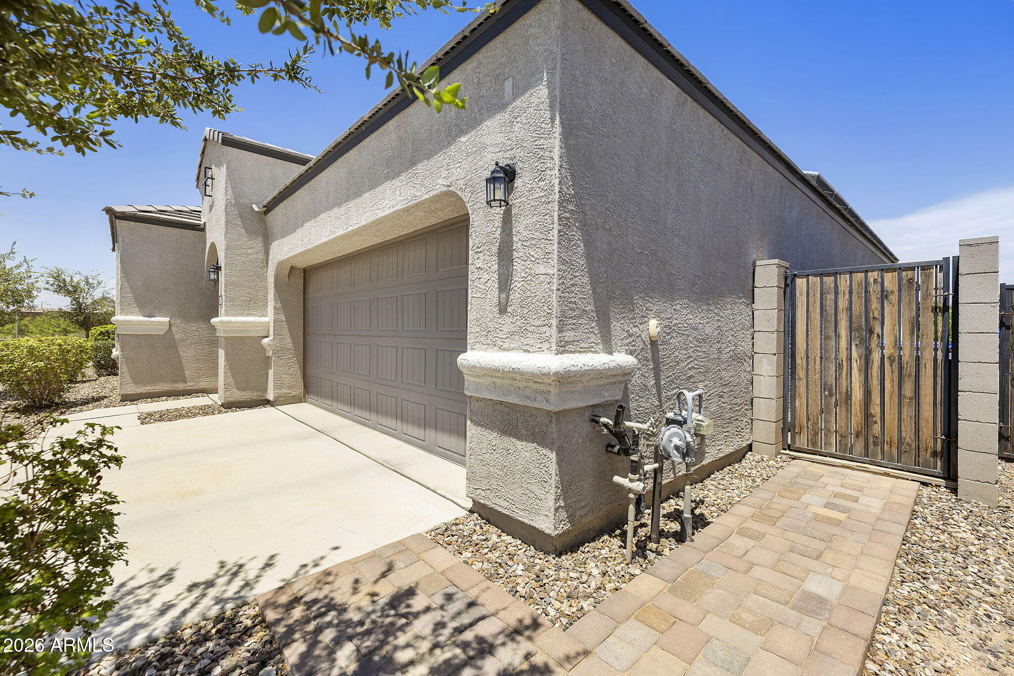 8296 W EBBETS Court