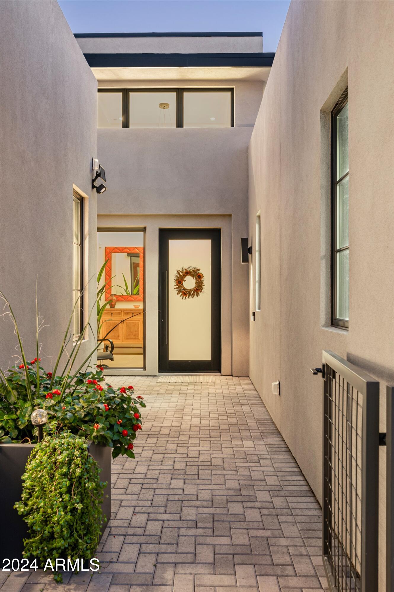 37200 N CAVE CREEK Road 1034