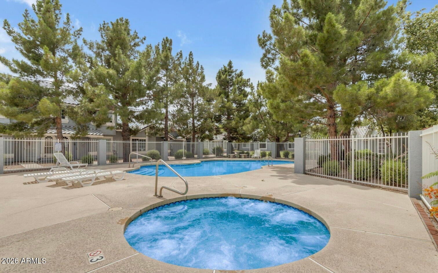 860 N MCQUEEN Road 1168