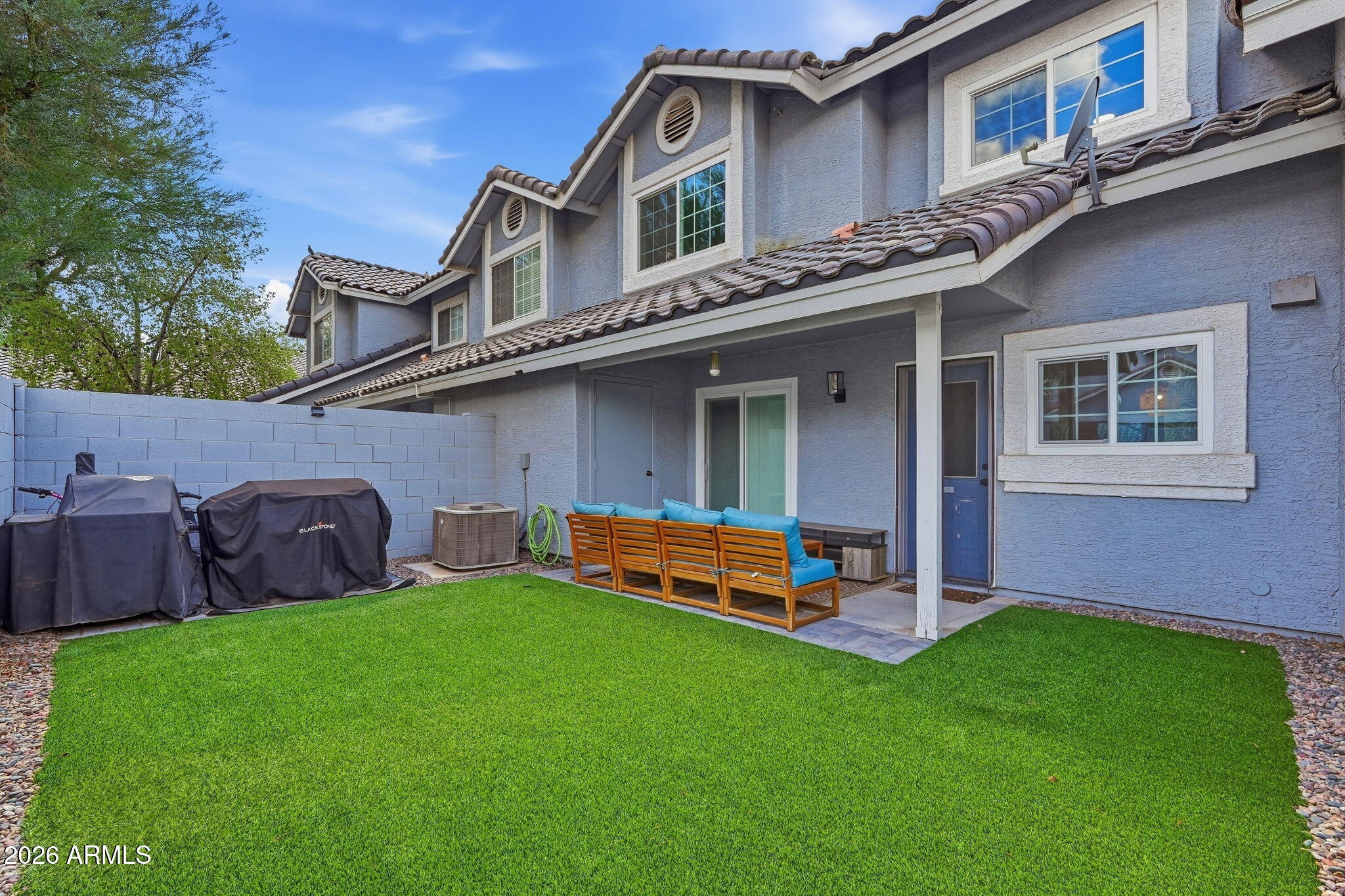 860 N MCQUEEN Road 1168