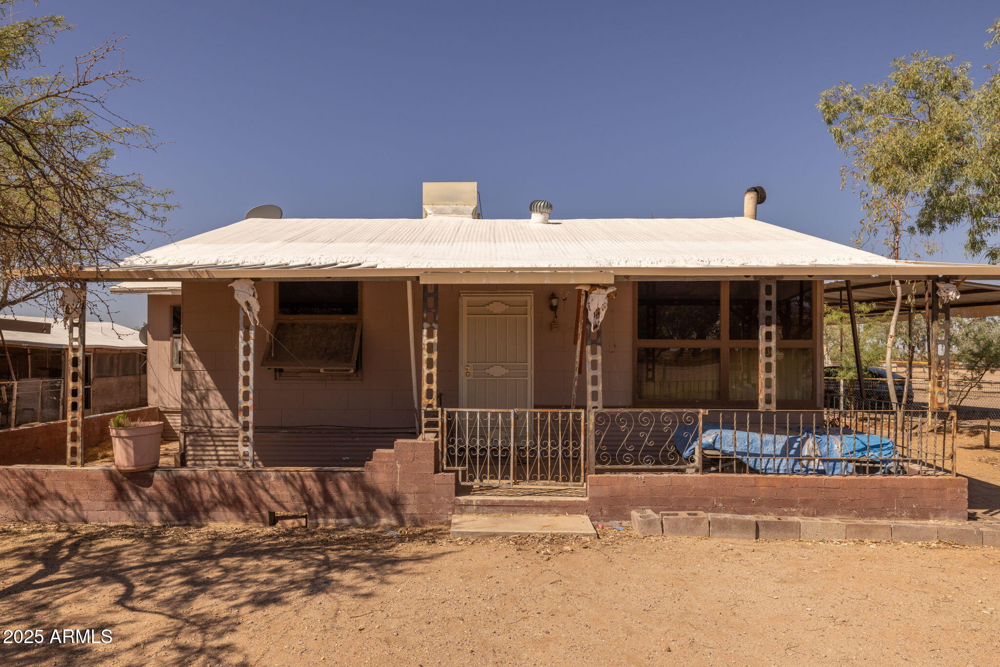 Homes 3 15775 E US 60 Highway