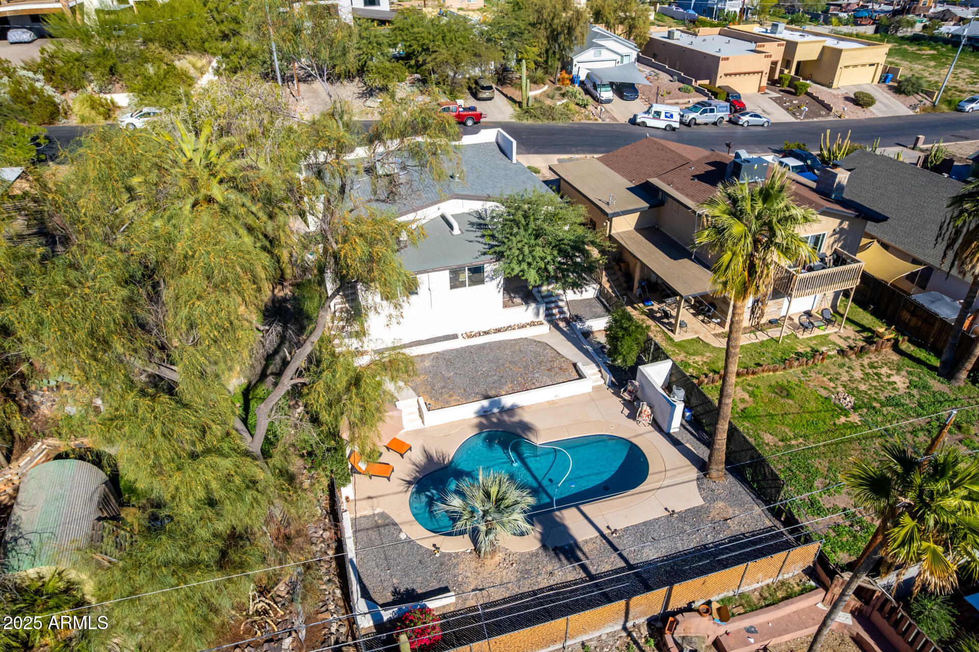 1409 E CORTEZ Street