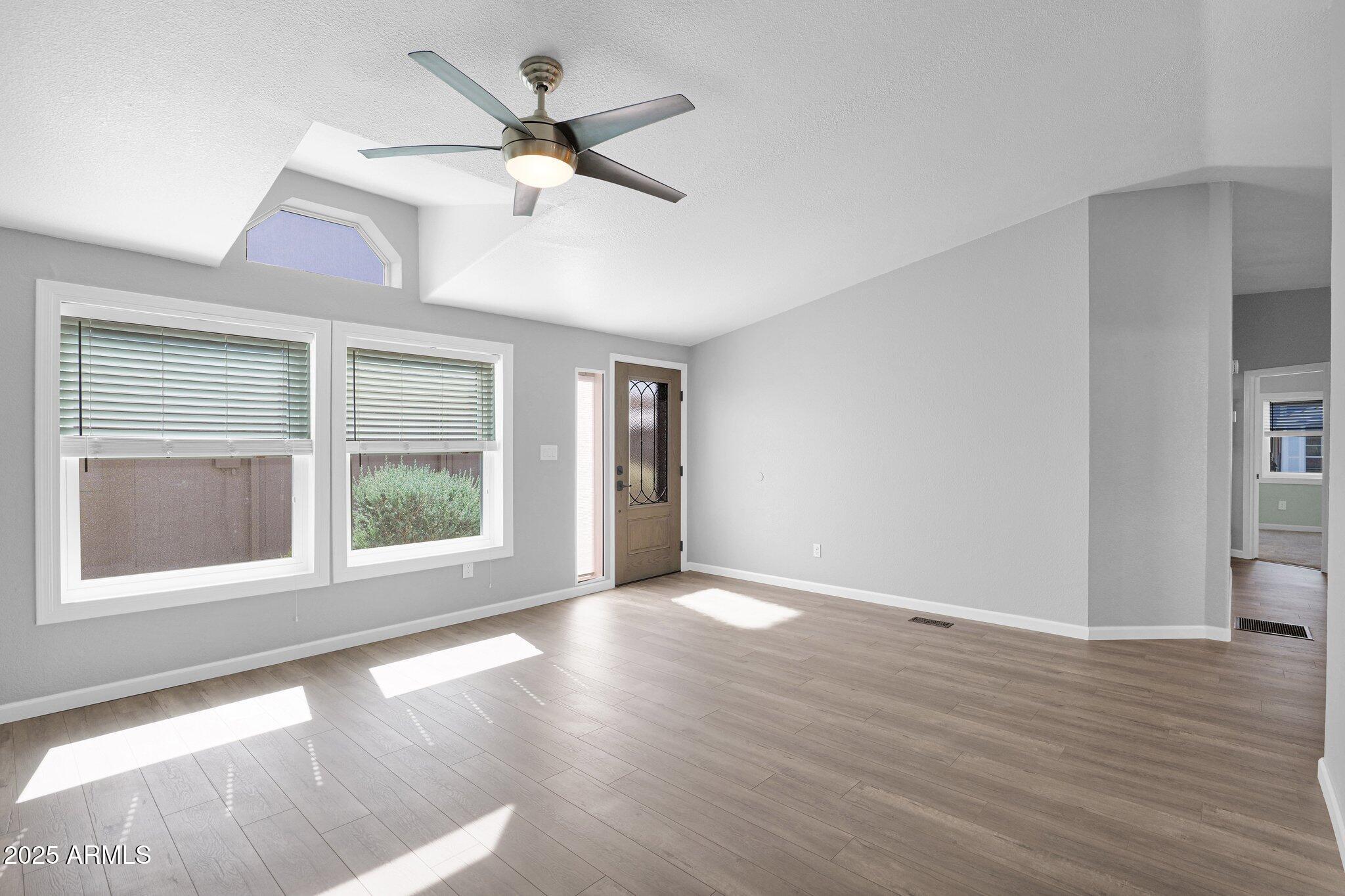 Apache Junction, Arizona 85119, United States, 3 Bedrooms Bedrooms, ,2 BathroomsBathrooms,Residential,Pending,121112