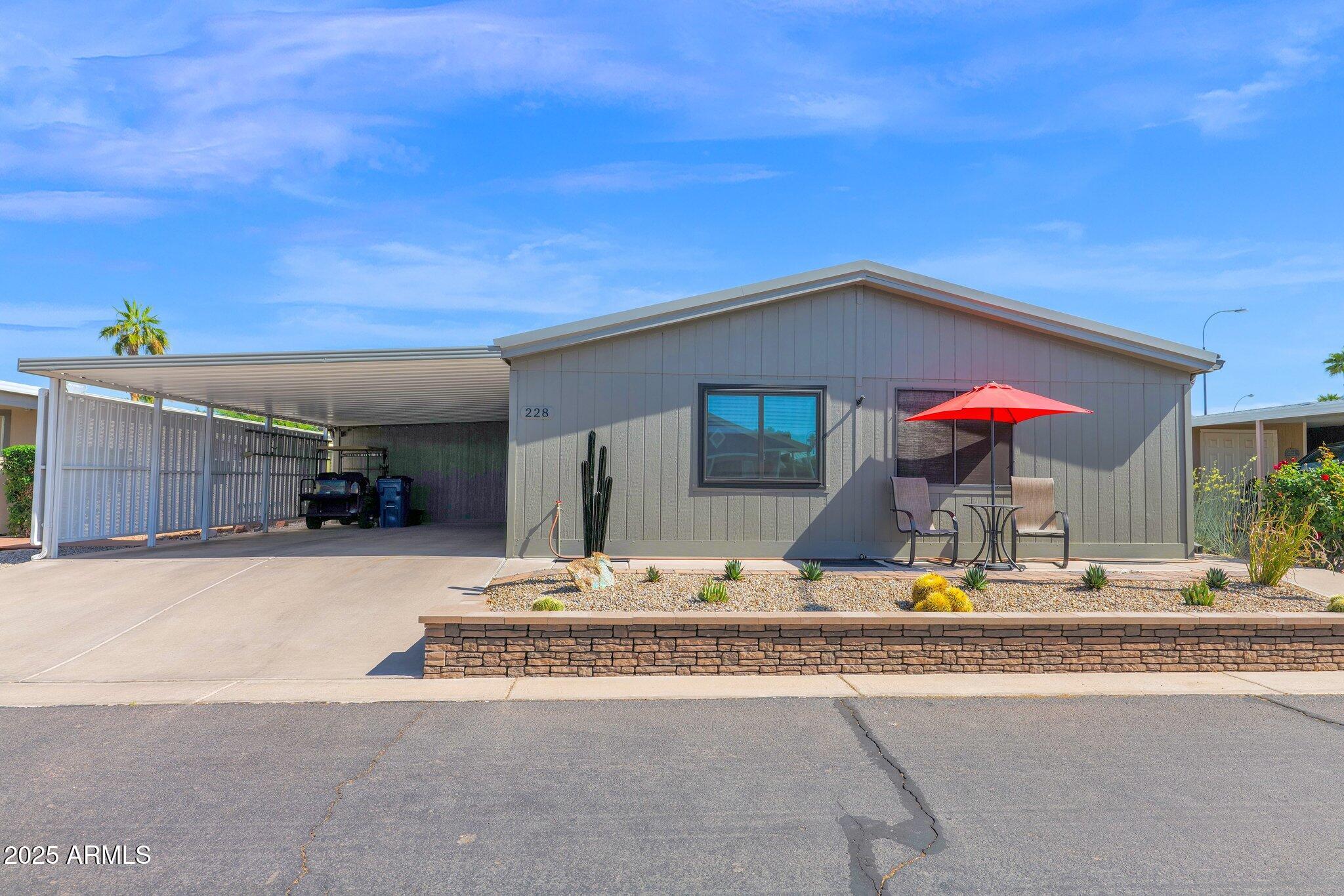 Apache Junction, Arizona 85119, United States, 3 Bedrooms Bedrooms, ,2 BathroomsBathrooms,Residential,Pending,121112