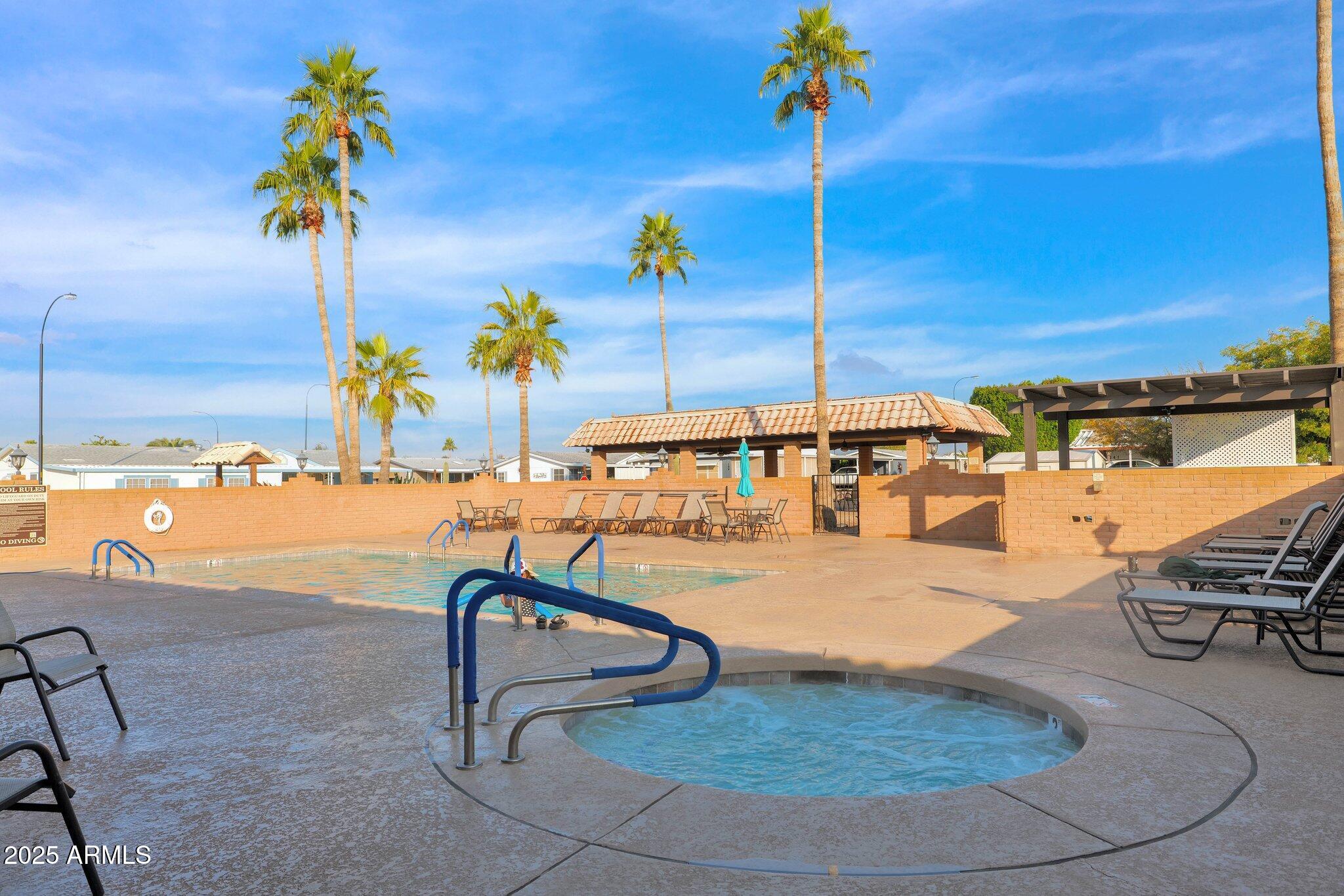 Apache Junction, Arizona 85119, United States, 3 Bedrooms Bedrooms, ,2 BathroomsBathrooms,Residential,Pending,121112