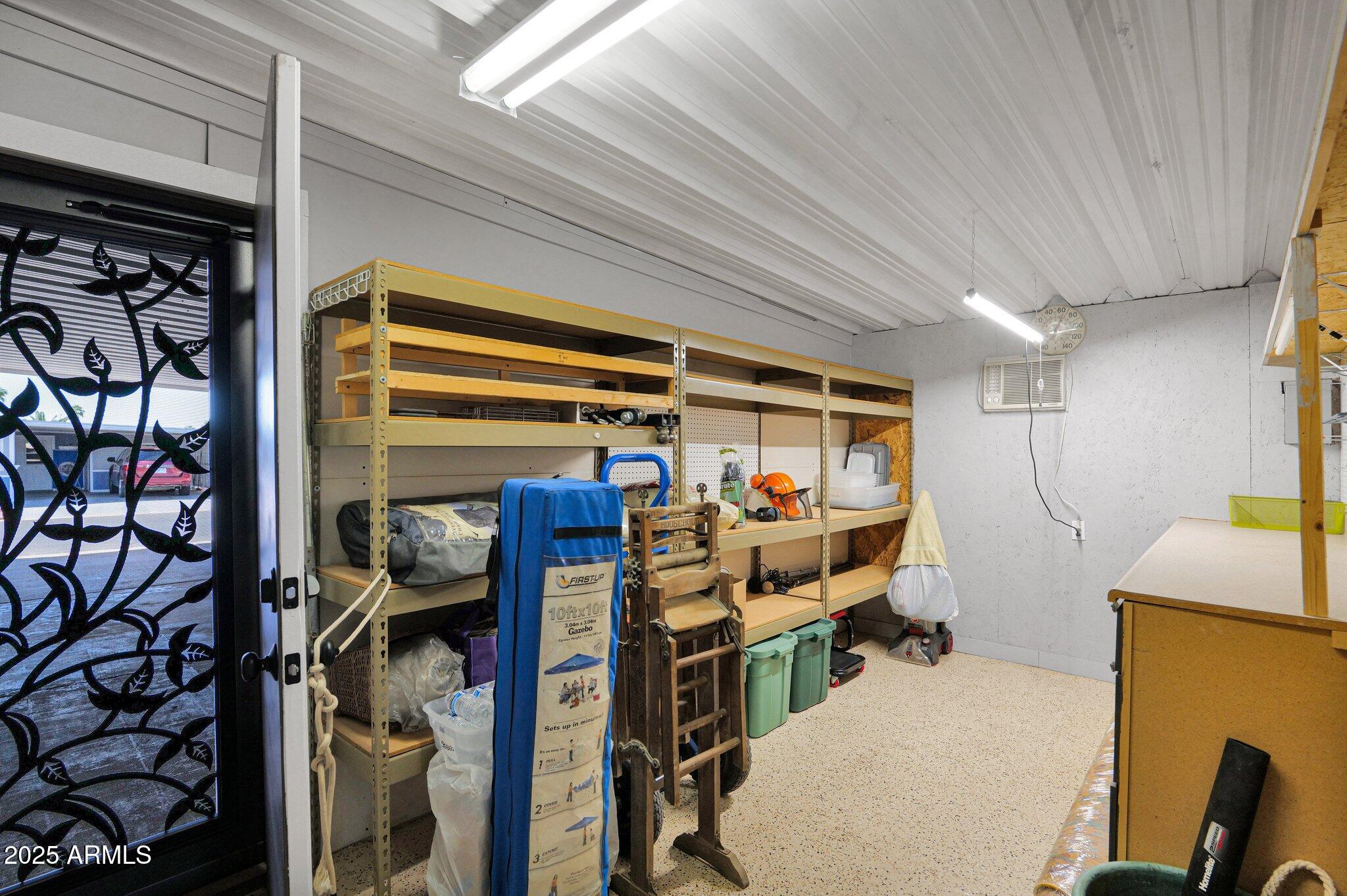 Apache Junction, Arizona 85119, United States, 3 Bedrooms Bedrooms, ,2 BathroomsBathrooms,Residential,Pending,121112