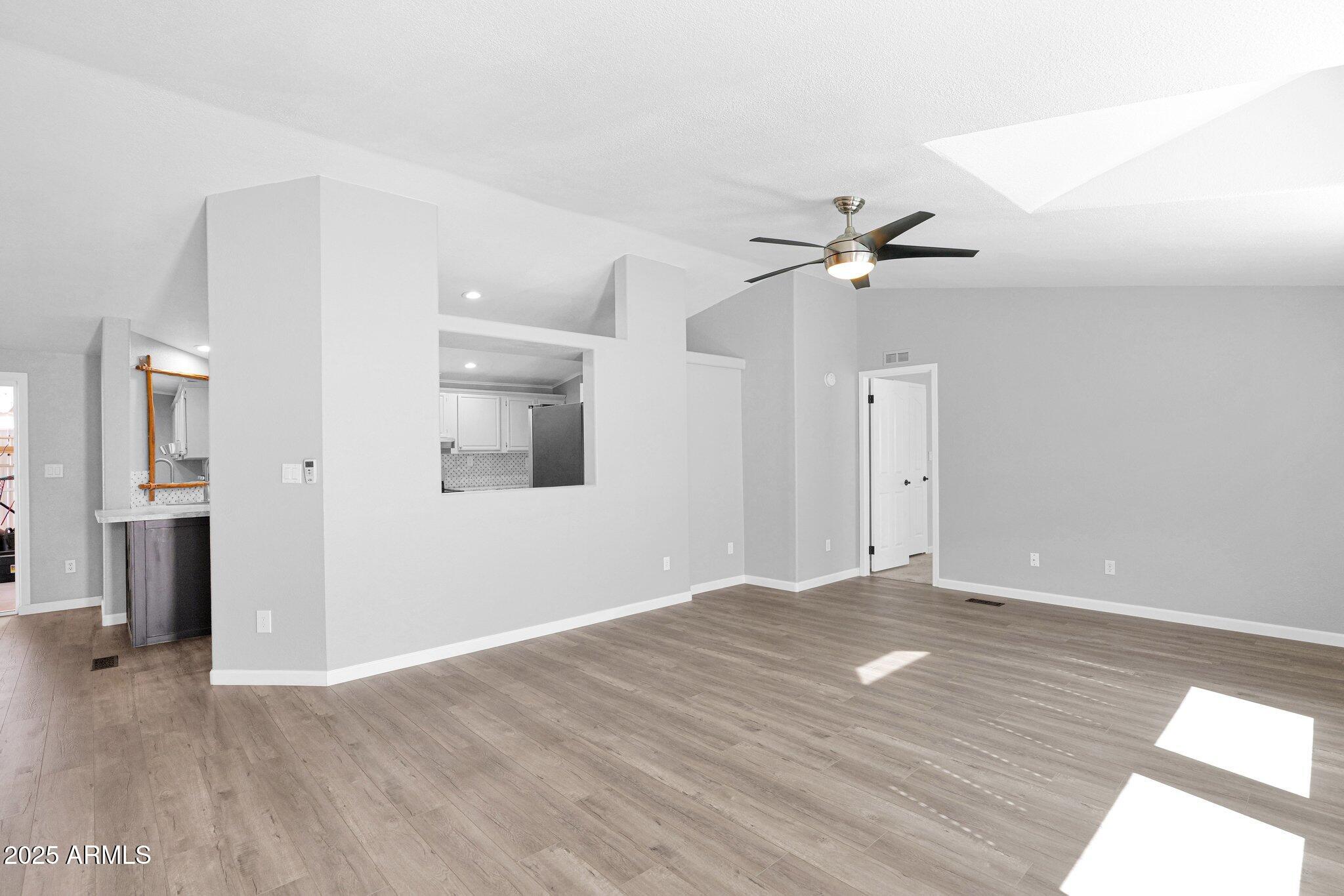 Apache Junction, Arizona 85119, United States, 3 Bedrooms Bedrooms, ,2 BathroomsBathrooms,Residential,Pending,121112