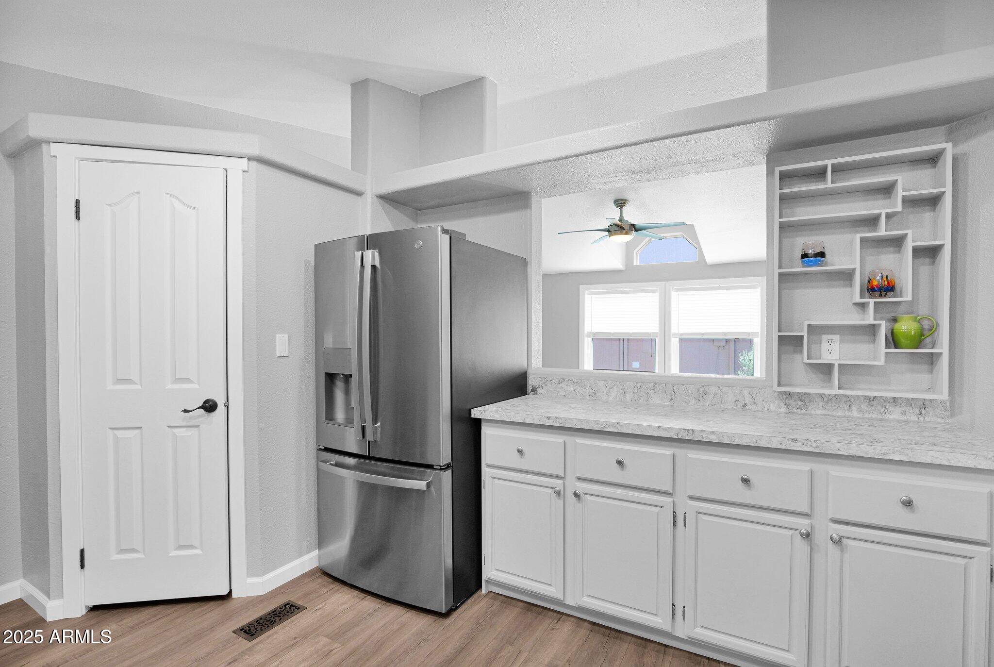 Apache Junction, Arizona 85119, United States, 3 Bedrooms Bedrooms, ,2 BathroomsBathrooms,Residential,Pending,121112