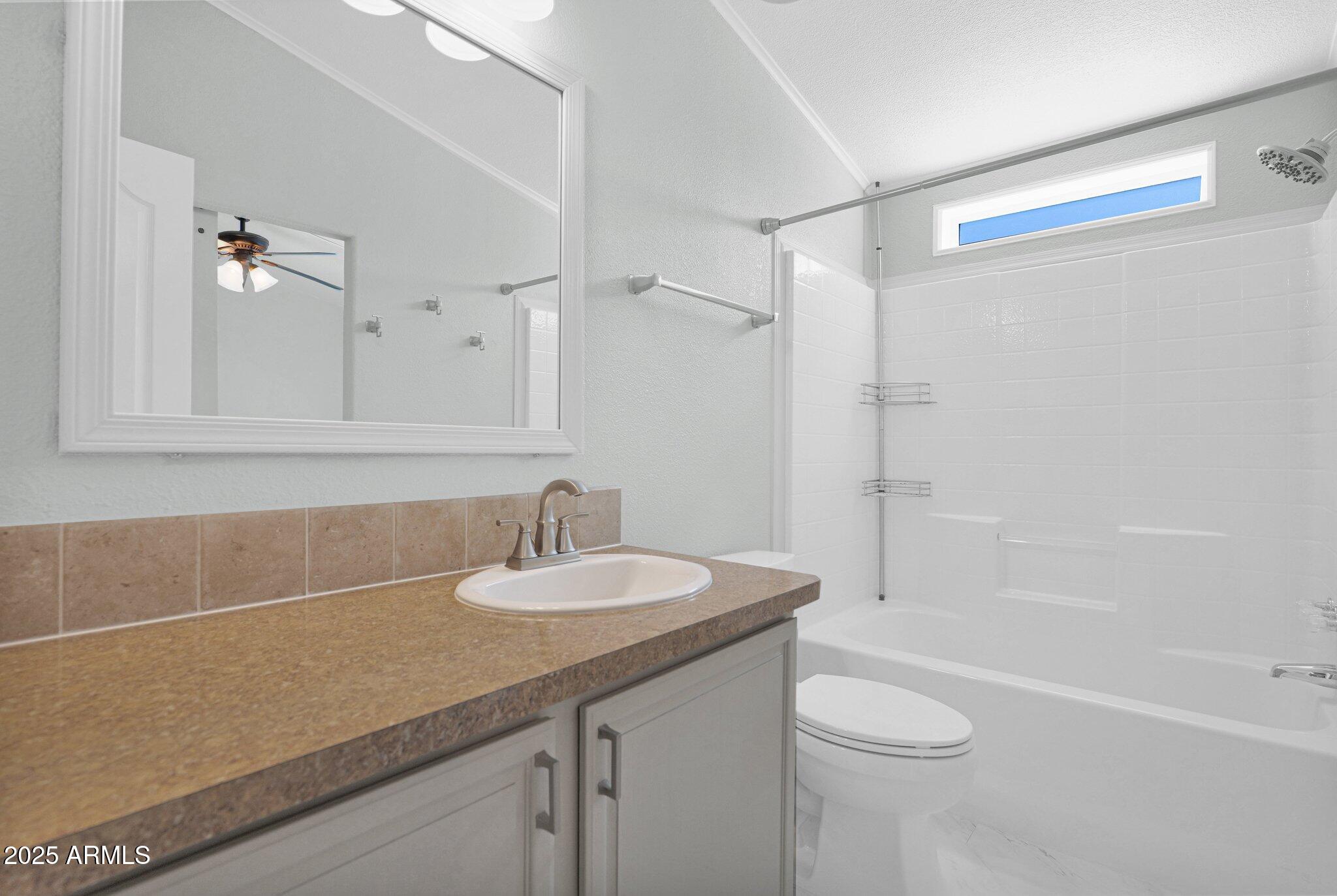 Apache Junction, Arizona 85119, United States, 3 Bedrooms Bedrooms, ,2 BathroomsBathrooms,Residential,Pending,121112