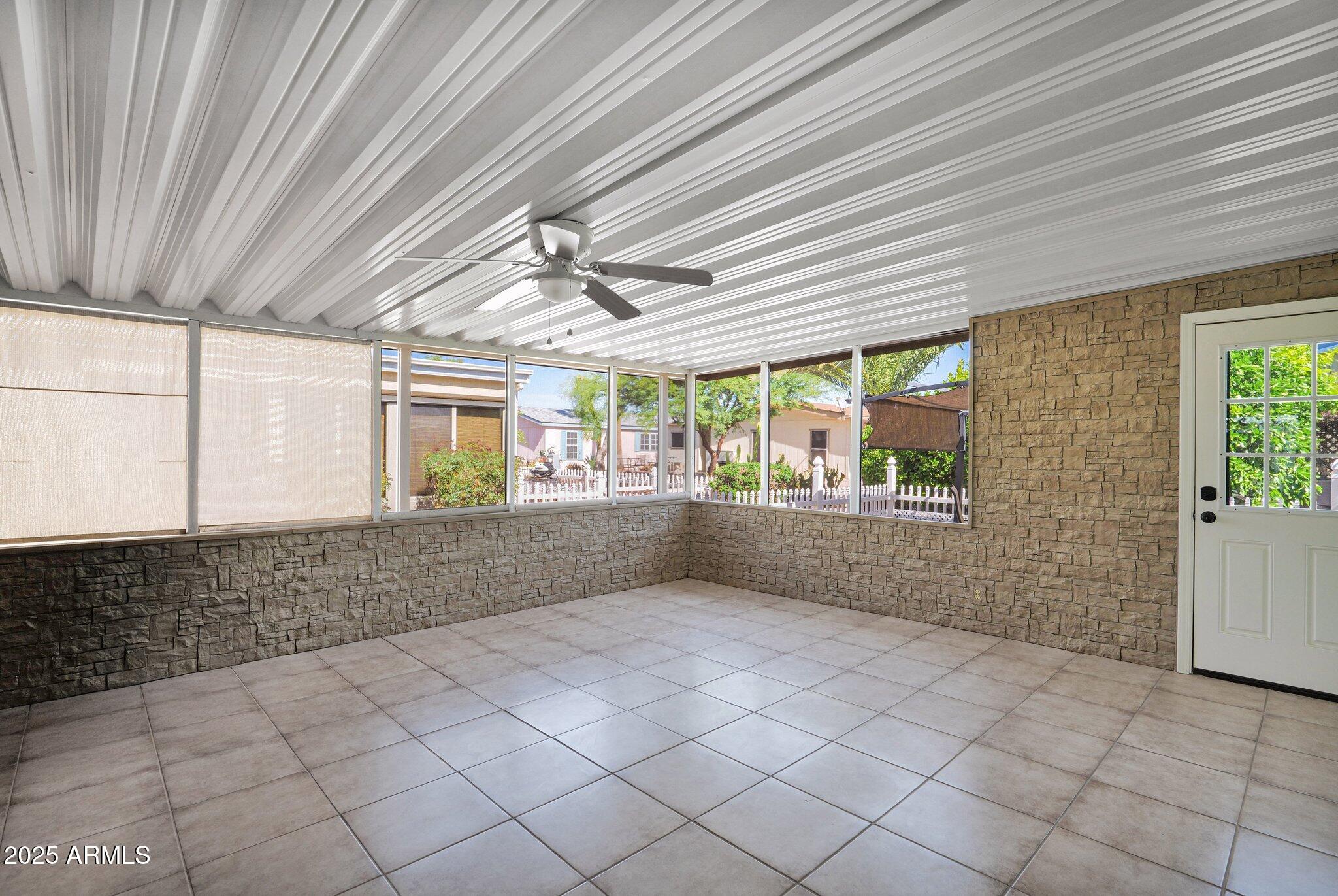 Apache Junction, Arizona 85119, United States, 3 Bedrooms Bedrooms, ,2 BathroomsBathrooms,Residential,Pending,121112