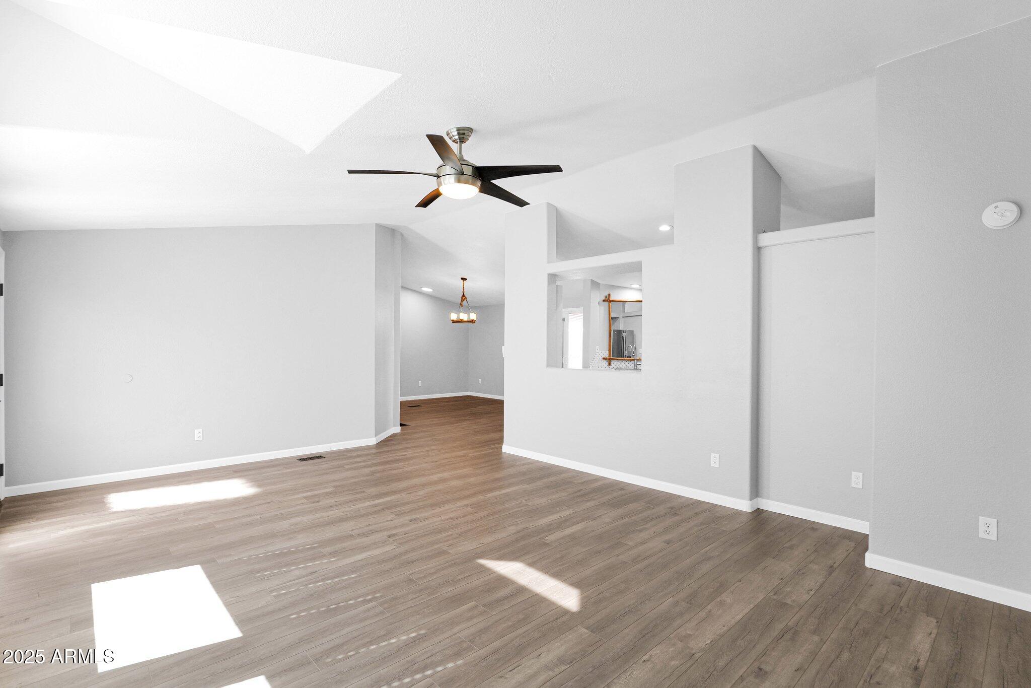 Apache Junction, Arizona 85119, United States, 3 Bedrooms Bedrooms, ,2 BathroomsBathrooms,Residential,Pending,121112