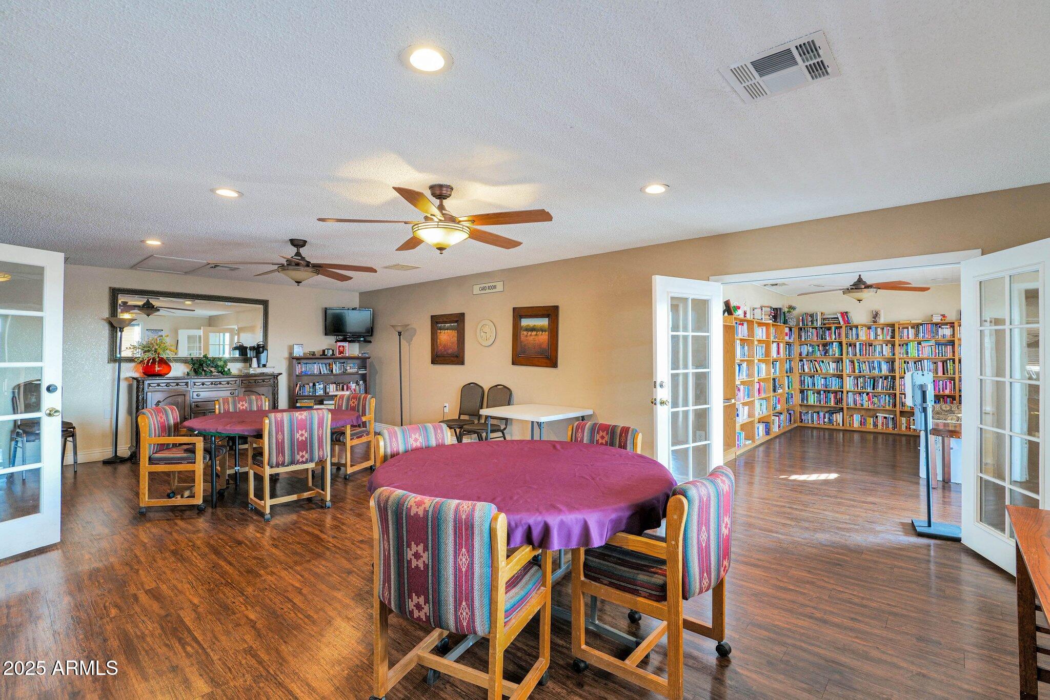 Apache Junction, Arizona 85119, United States, 3 Bedrooms Bedrooms, ,2 BathroomsBathrooms,Residential,Pending,121112