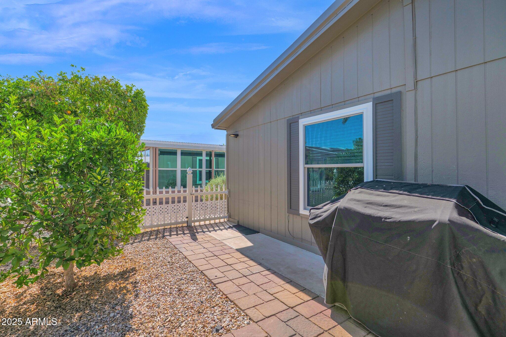 Apache Junction, Arizona 85119, United States, 3 Bedrooms Bedrooms, ,2 BathroomsBathrooms,Residential,Pending,121112