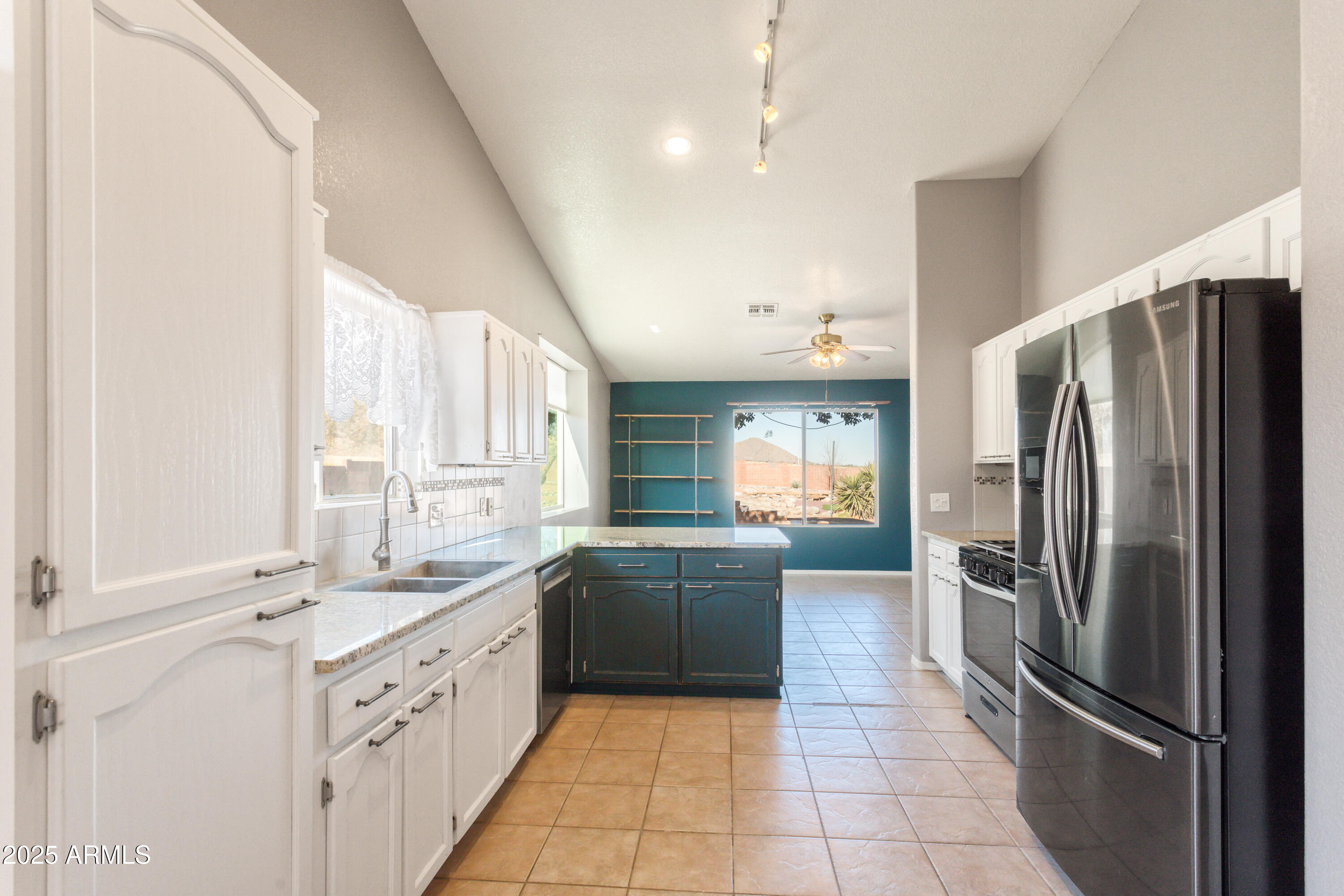 FOOTHILLS RANCH PHASE 4 5 & 6 - Residential