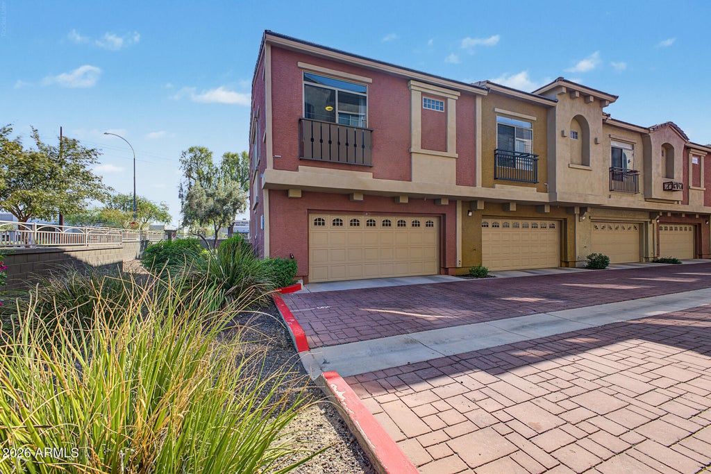 Photo of 900 S 94th Street #1006, Chandler, AZ 85224 (MLS # 7087347)