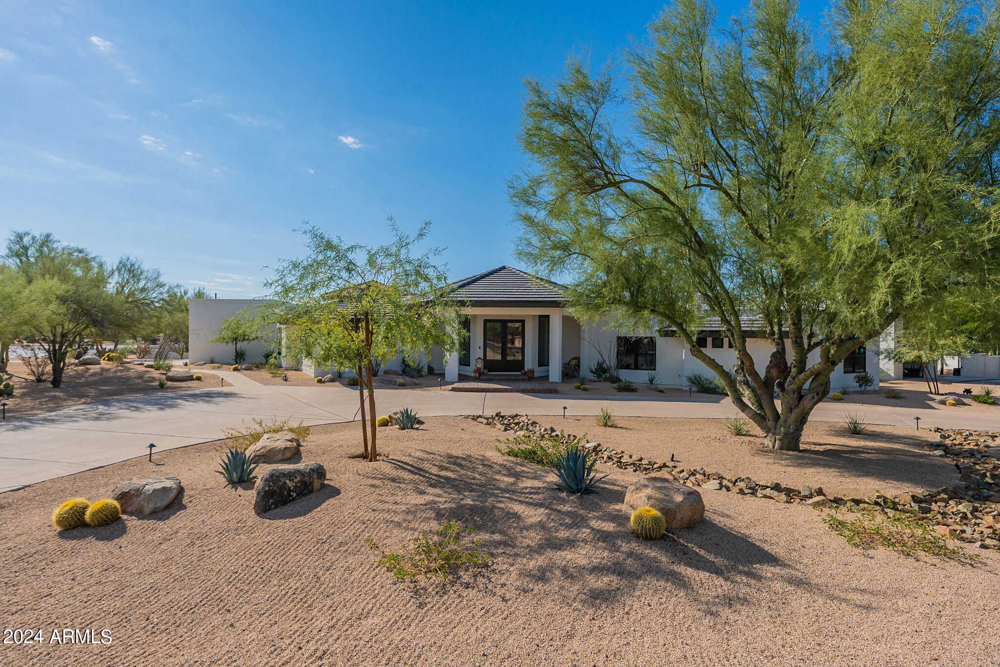 5045 E CALLE DEL SOL --