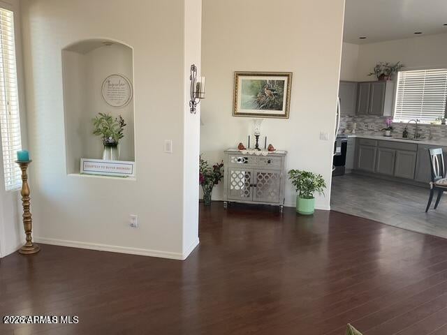 525 S Camino de Encanto --