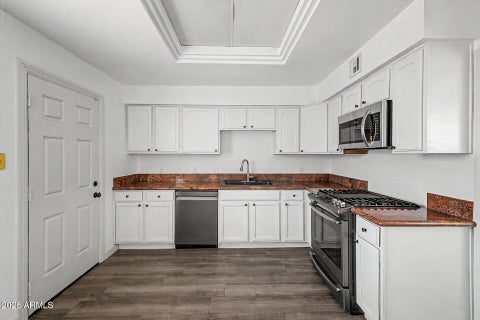 Photo of 2902 W Northern Avenue, Phoenix, AZ 85051 (MLS # 7076112)