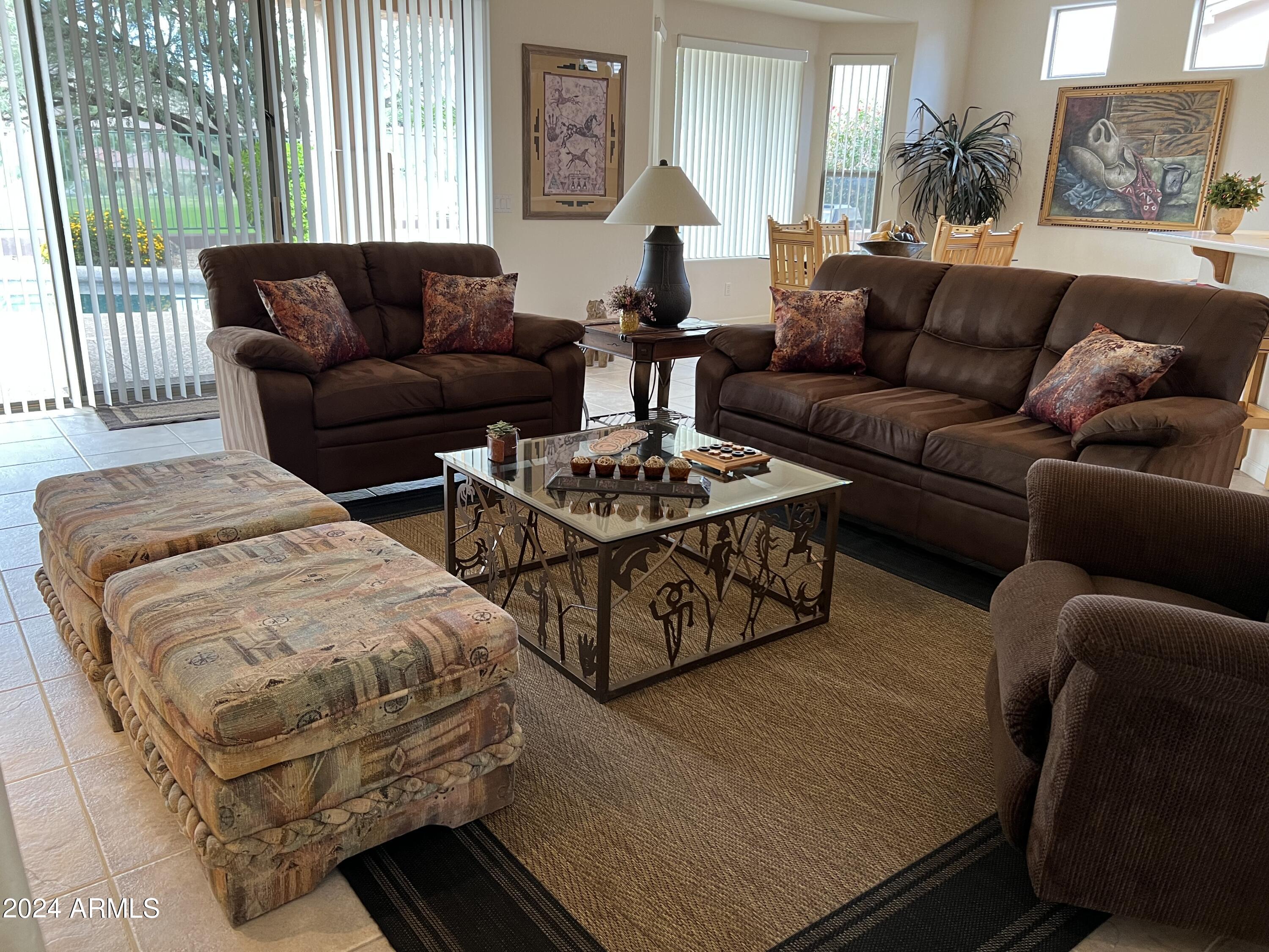 9044 N LONGFEATHER Road