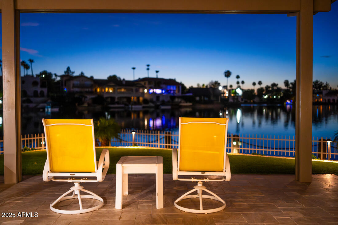 5430 S CLAMBAKE BAY Court