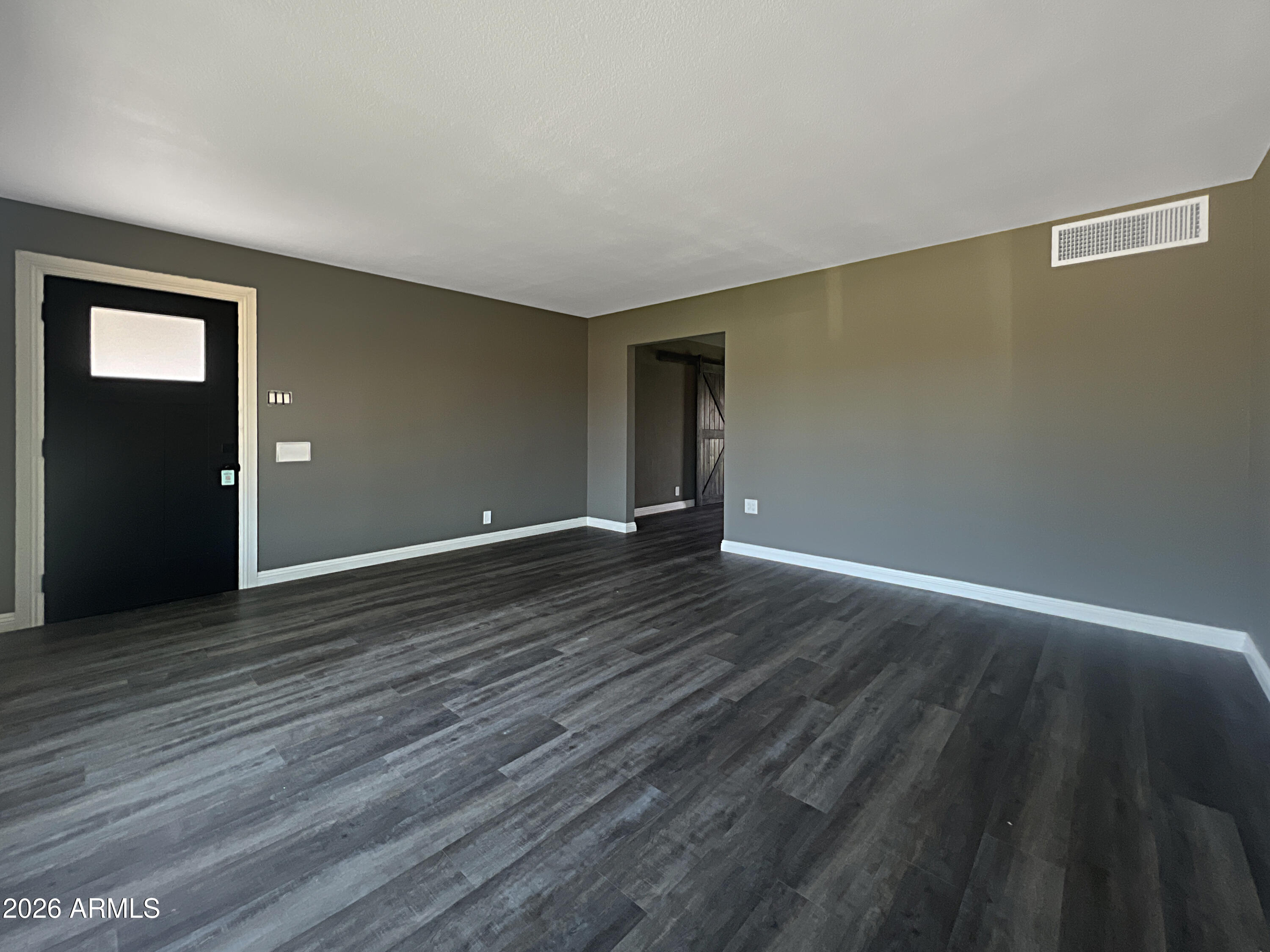 8201 E WHITTON Avenue