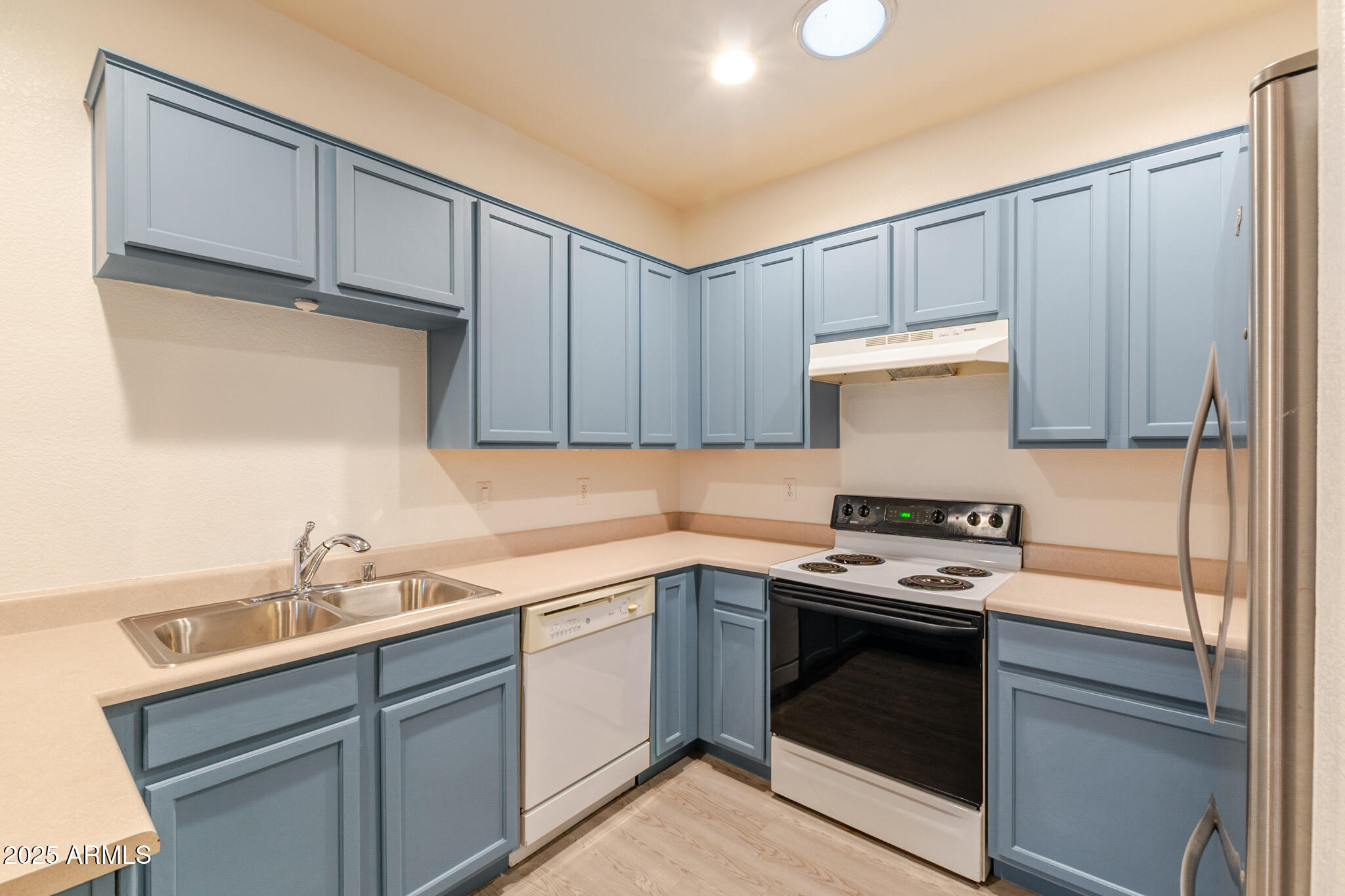 8800 N 107TH Avenue 52