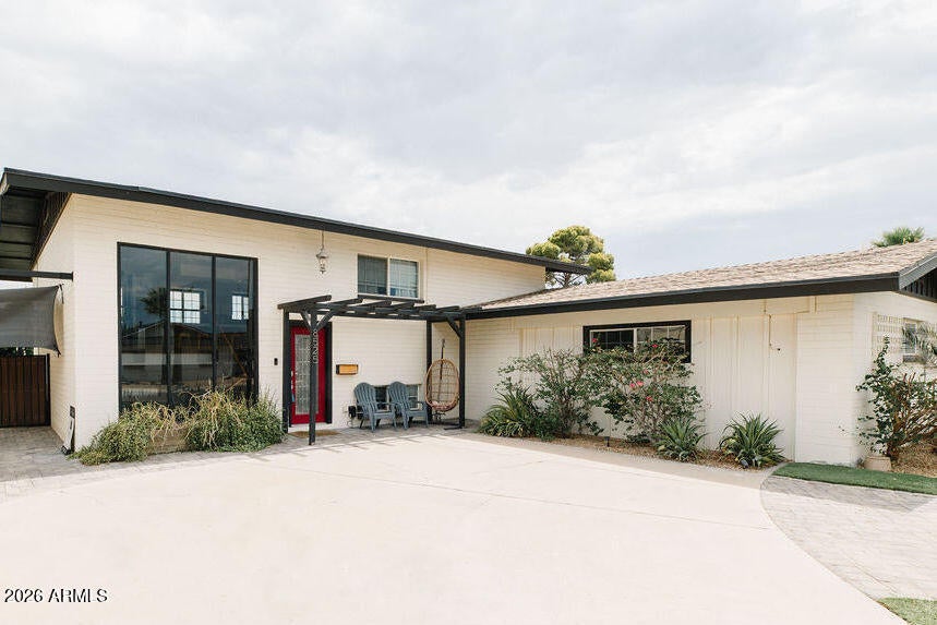 8525 E PECOS Lane