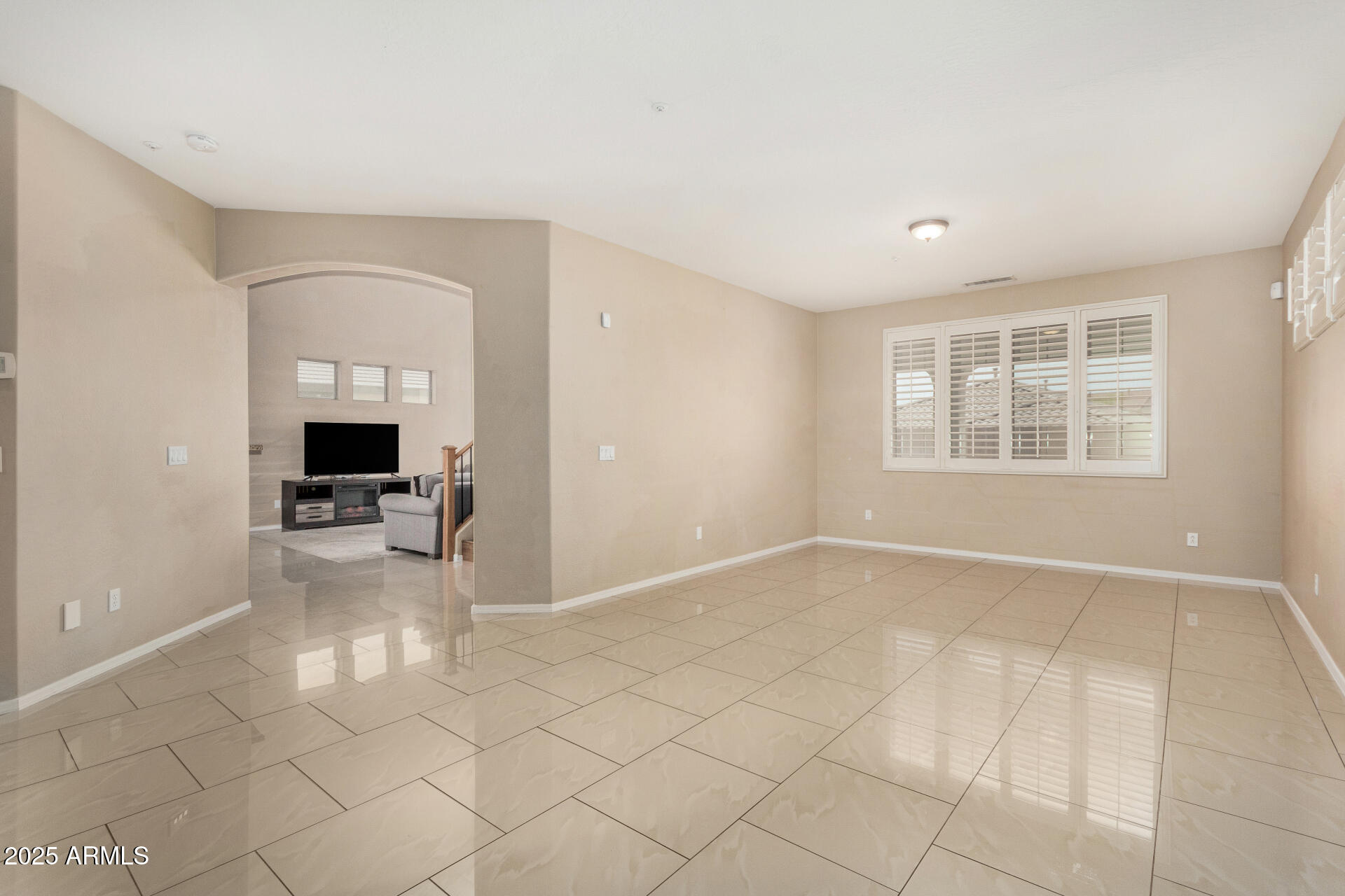 12023 W DUANE Lane
