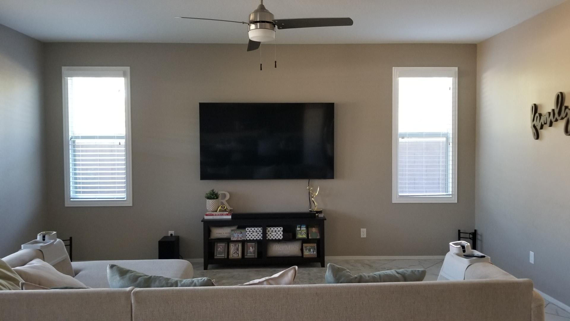 2248 E Ottawa Lane