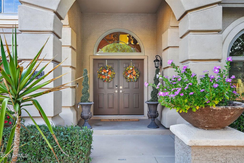 Photo of 4850 S Hudson Place, Chandler, AZ 85249 (MLS # 7001023)