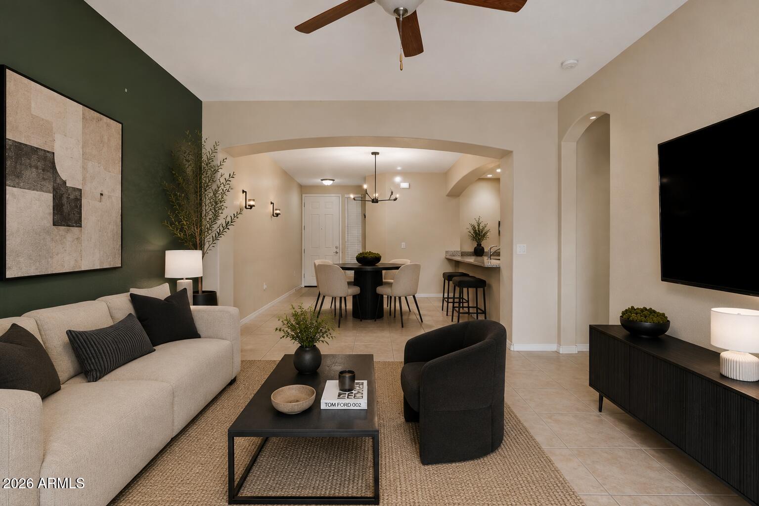 7726 E BASELINE Road 129