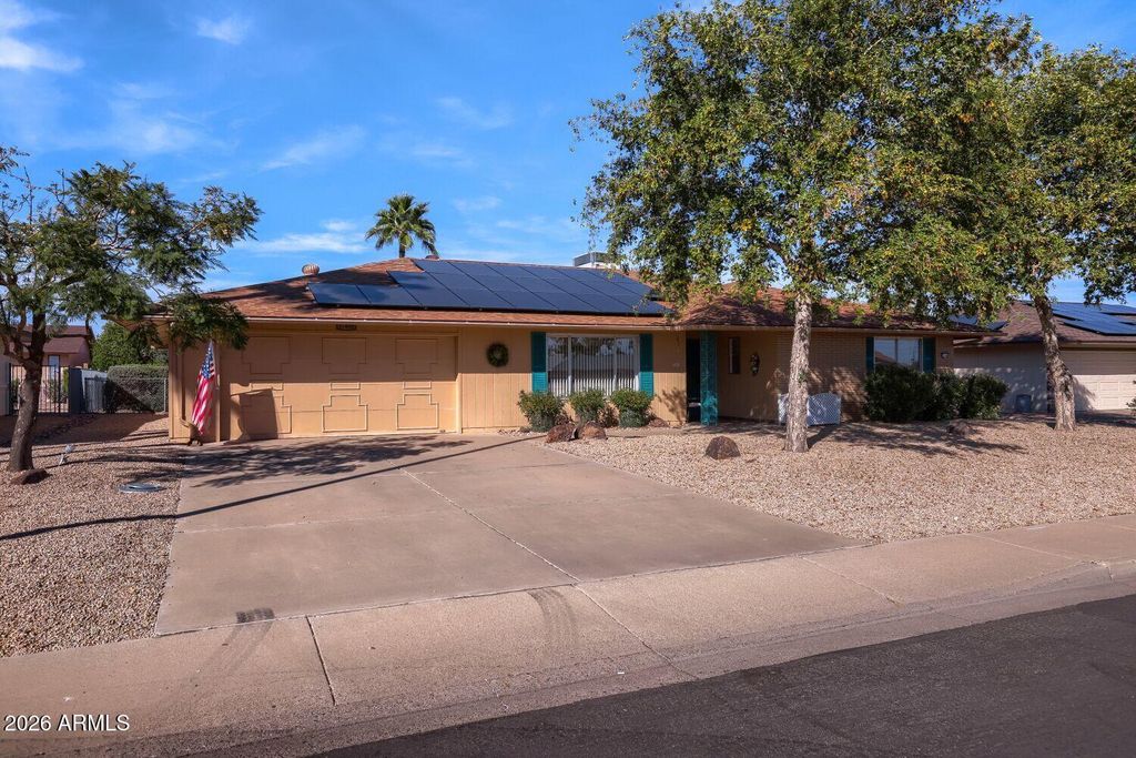 Photo of 17408 N Conquistador Drive, Sun City West, AZ 85375 (MLS # 6990378)
