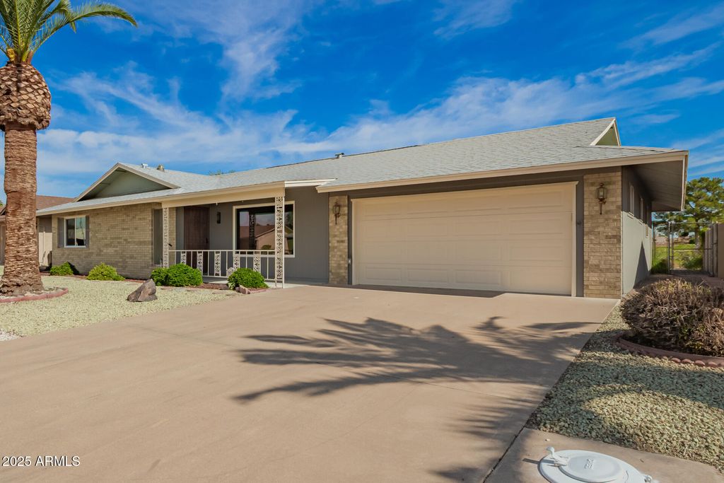 Photo of 19229 N Welk Drive, Sun City, AZ 85373 (MLS # 6947063)