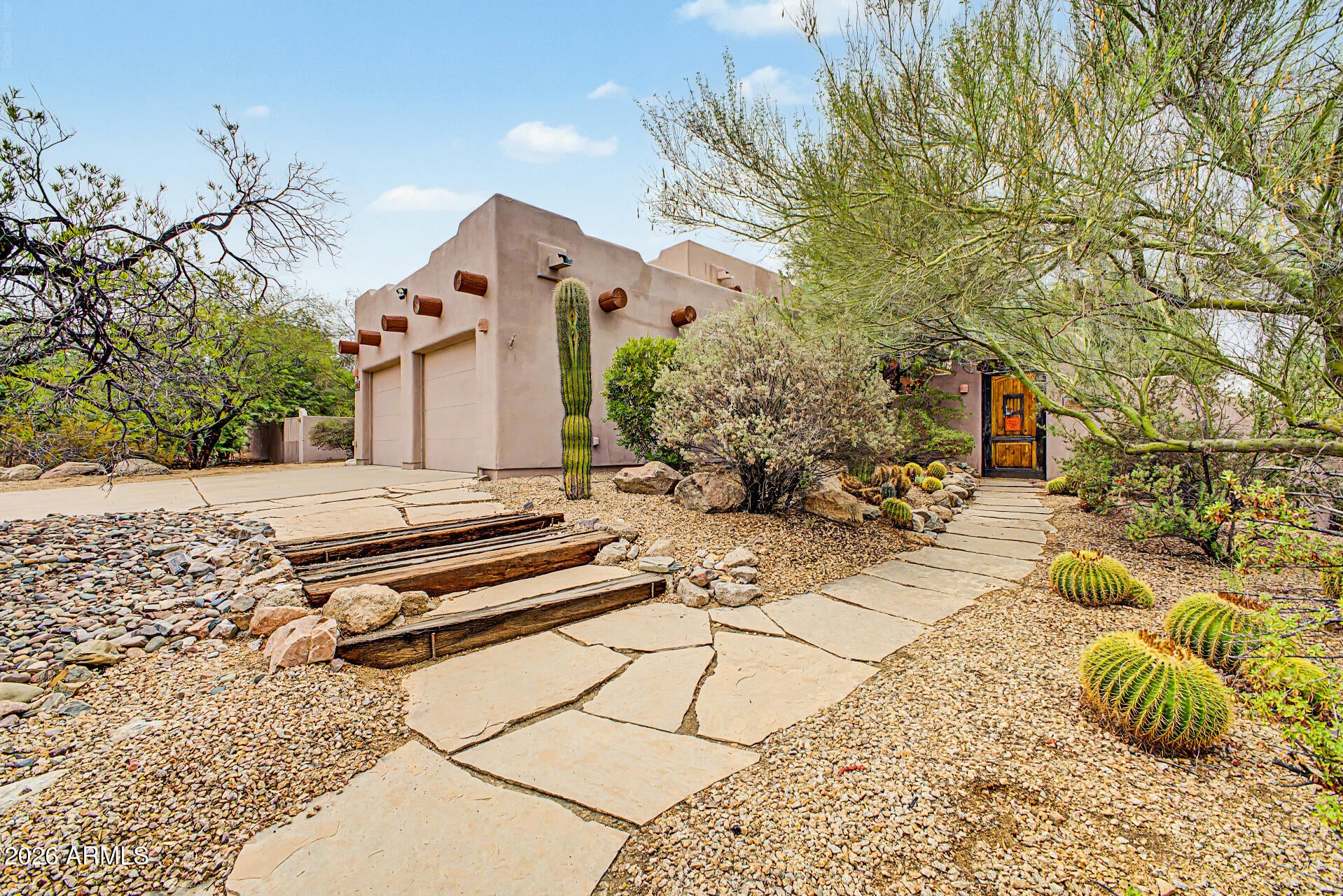 9202 E RIMROCK Drive