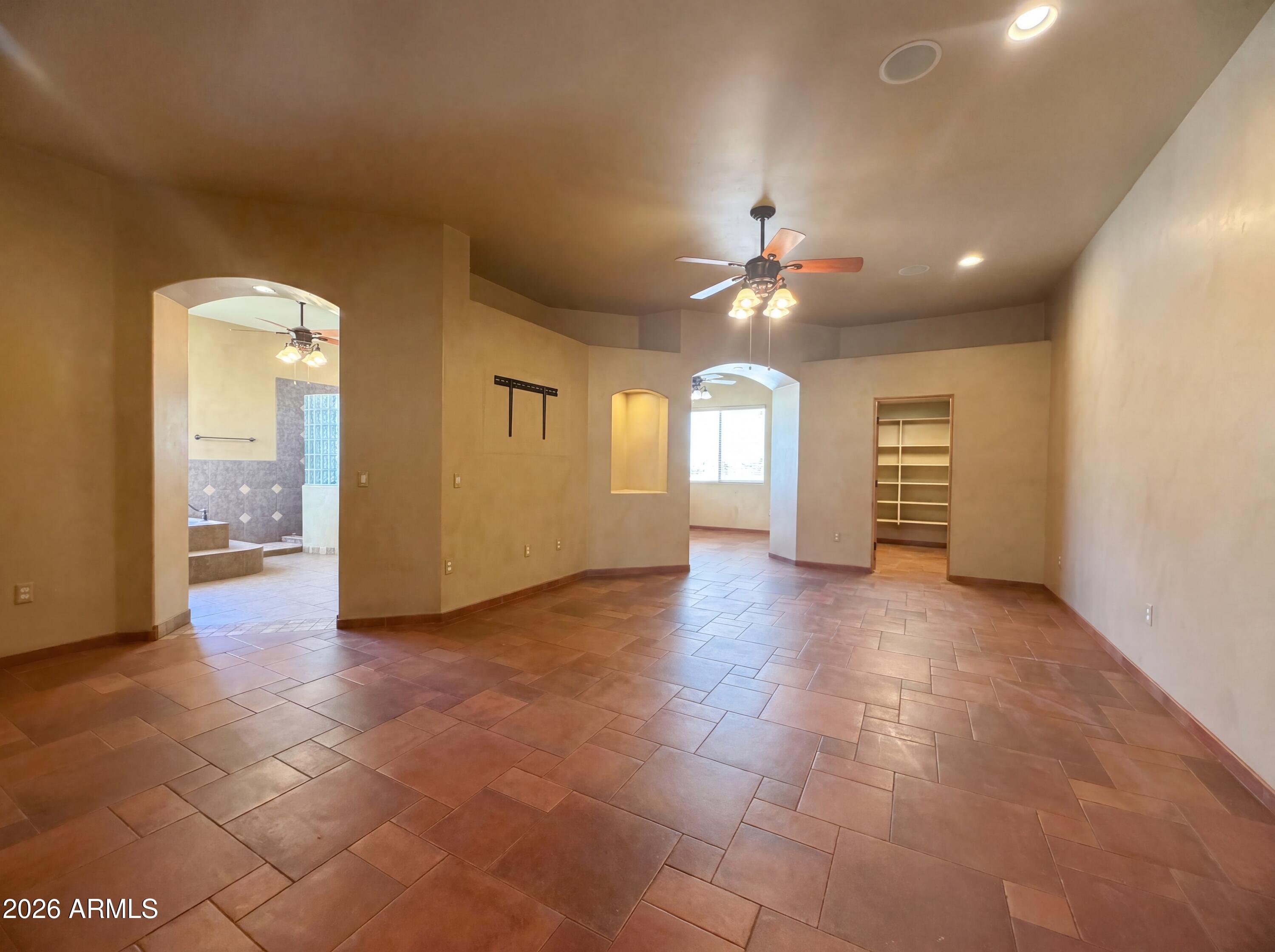 4496 S KINGS RANCH Road