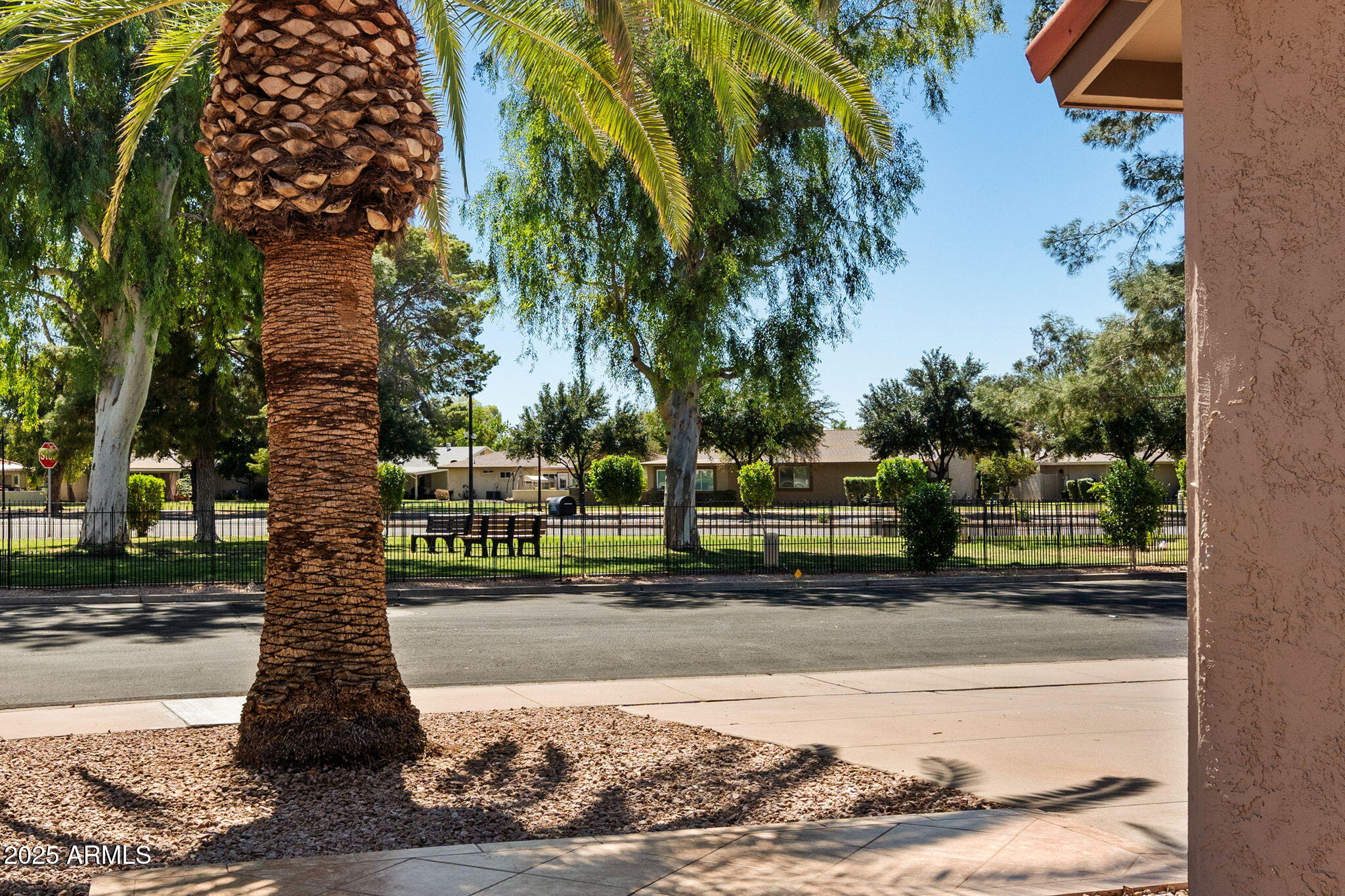 929 LEISURE WORLD --
