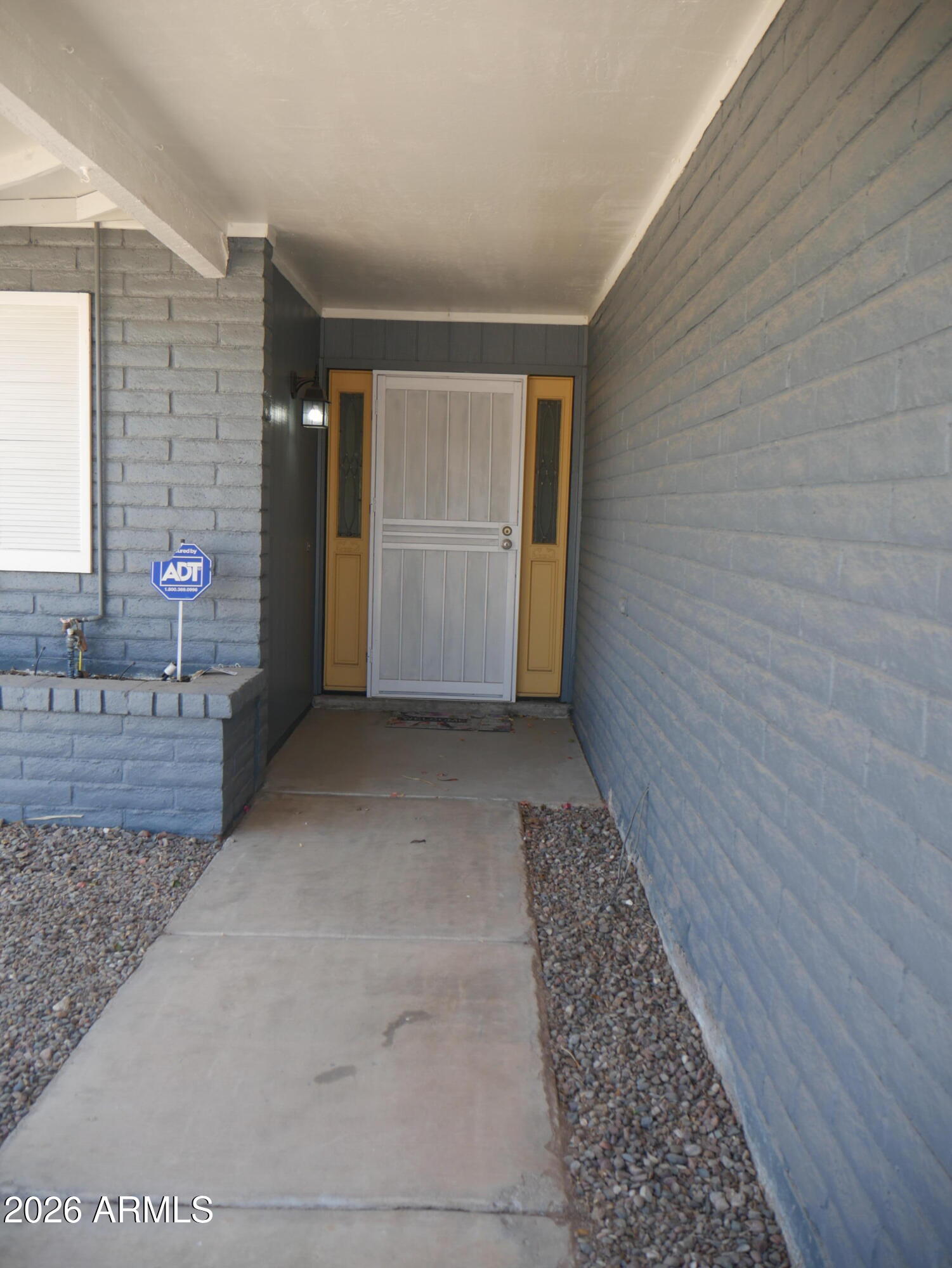 1201 W LOUGHLIN Drive