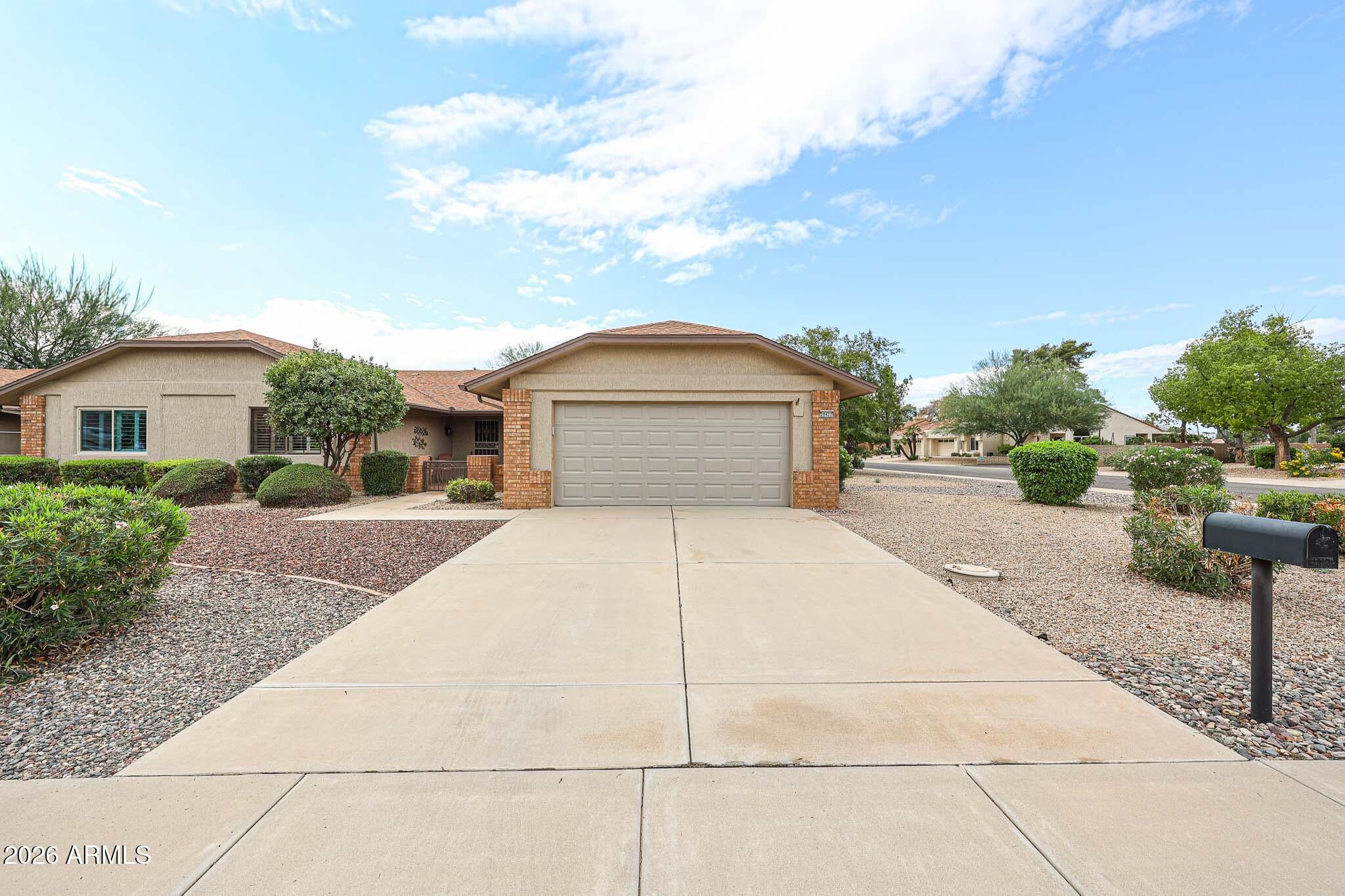 20422 N SPRING MEADOW Drive