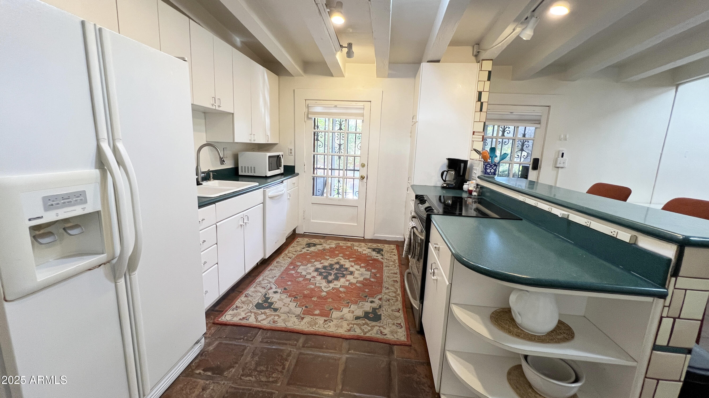 Phoenix, Arizona 85016, United States, 2 Bedrooms Bedrooms, ,1 BathroomBathrooms,Residential,Pending,4604