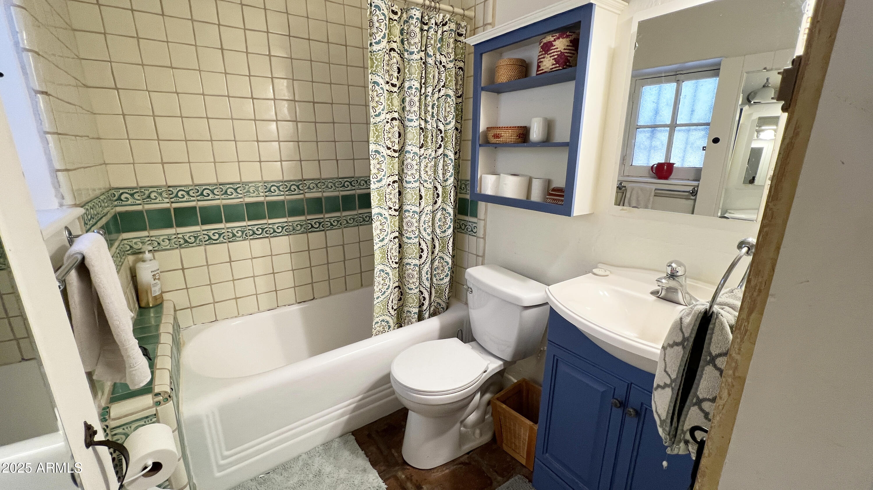 Phoenix, Arizona 85016, United States, 2 Bedrooms Bedrooms, ,1 BathroomBathrooms,Residential,Pending,4604